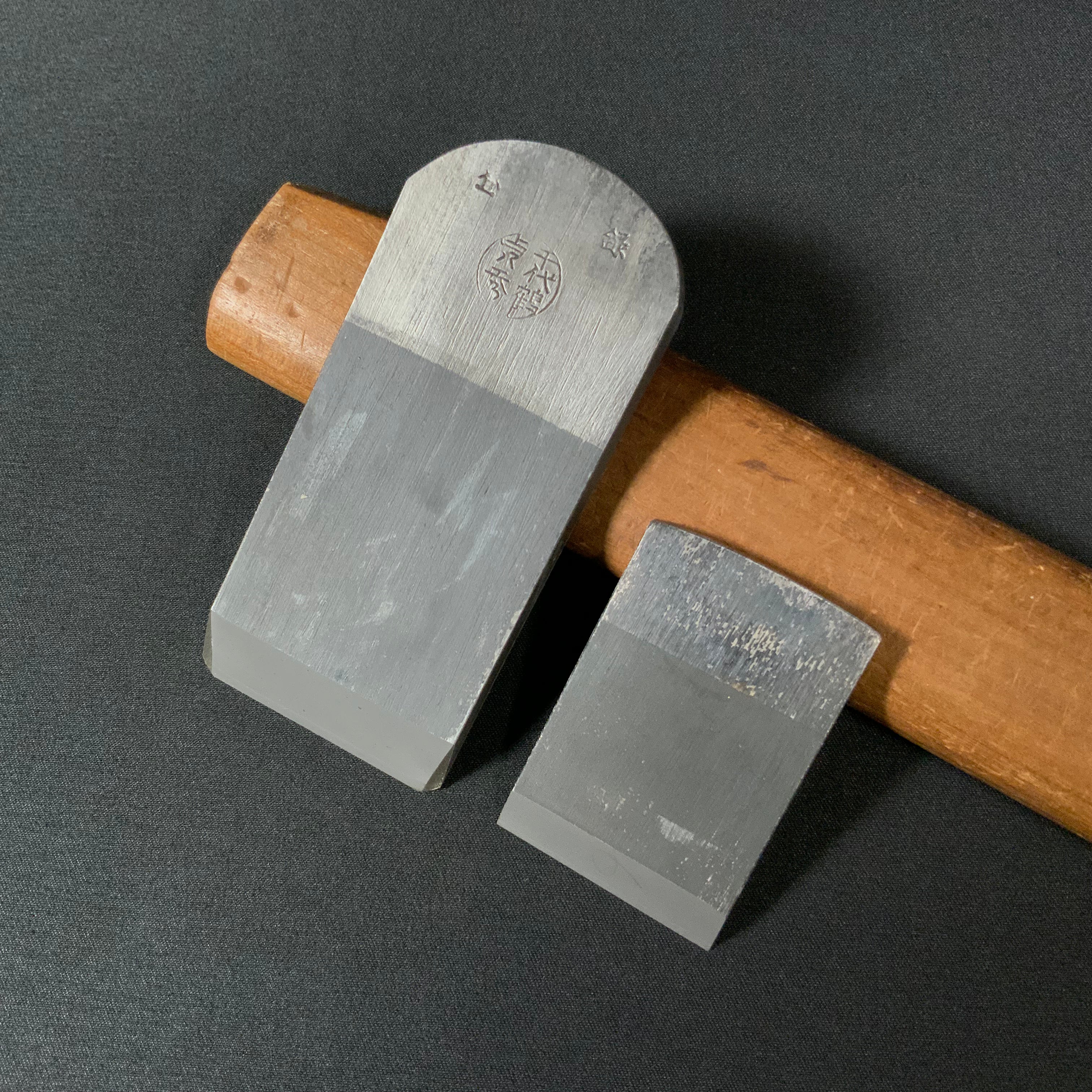 三代目千代鶴貞秀 平鉋 霽月 42mm 7寸台   Seigetsu Flat Plane (Kanna) by Chiyotsuru Sadahide 3rd generation