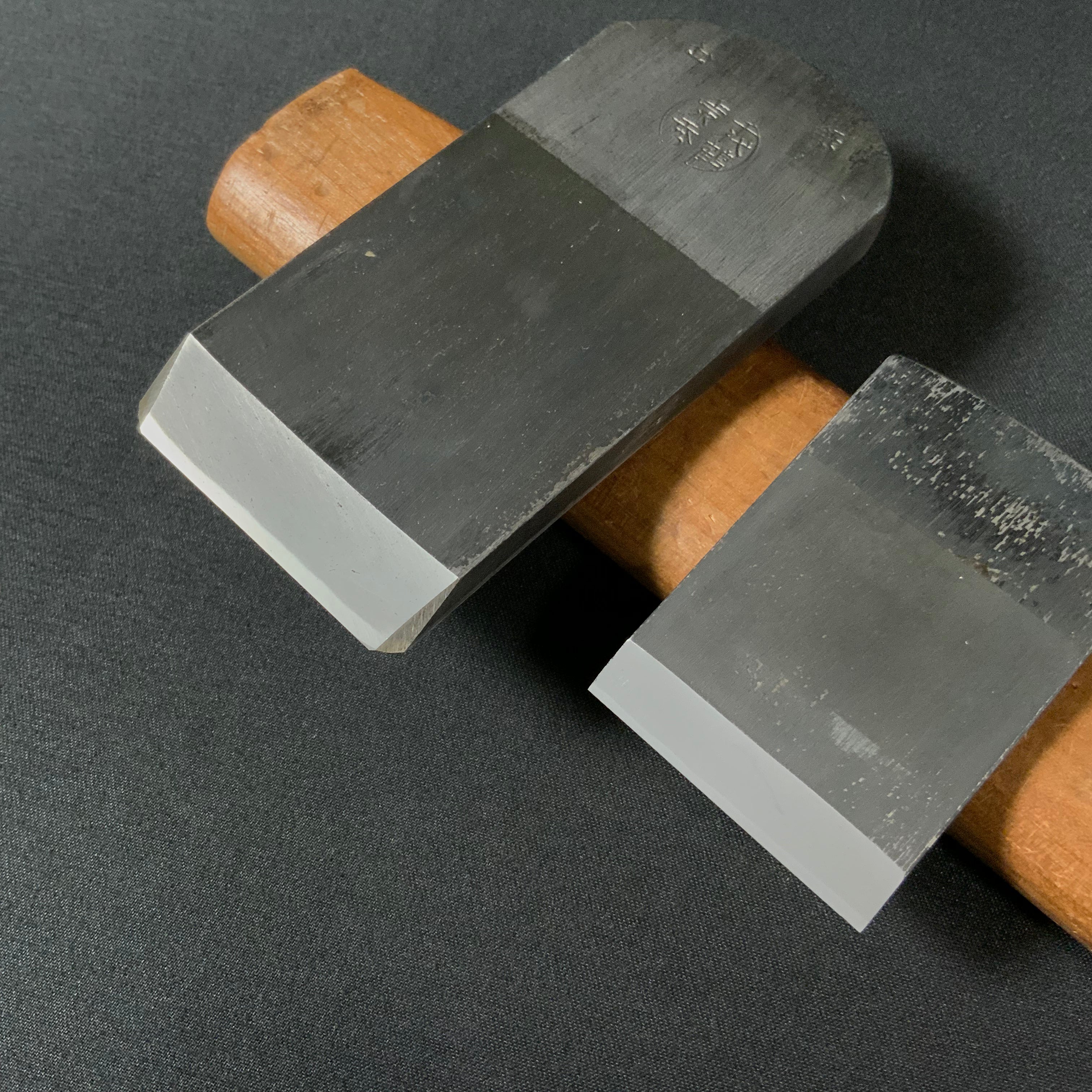 三代目千代鶴貞秀 平鉋 霽月 42mm 7寸台   Seigetsu Flat Plane (Kanna) by Chiyotsuru Sadahide 3rd generation