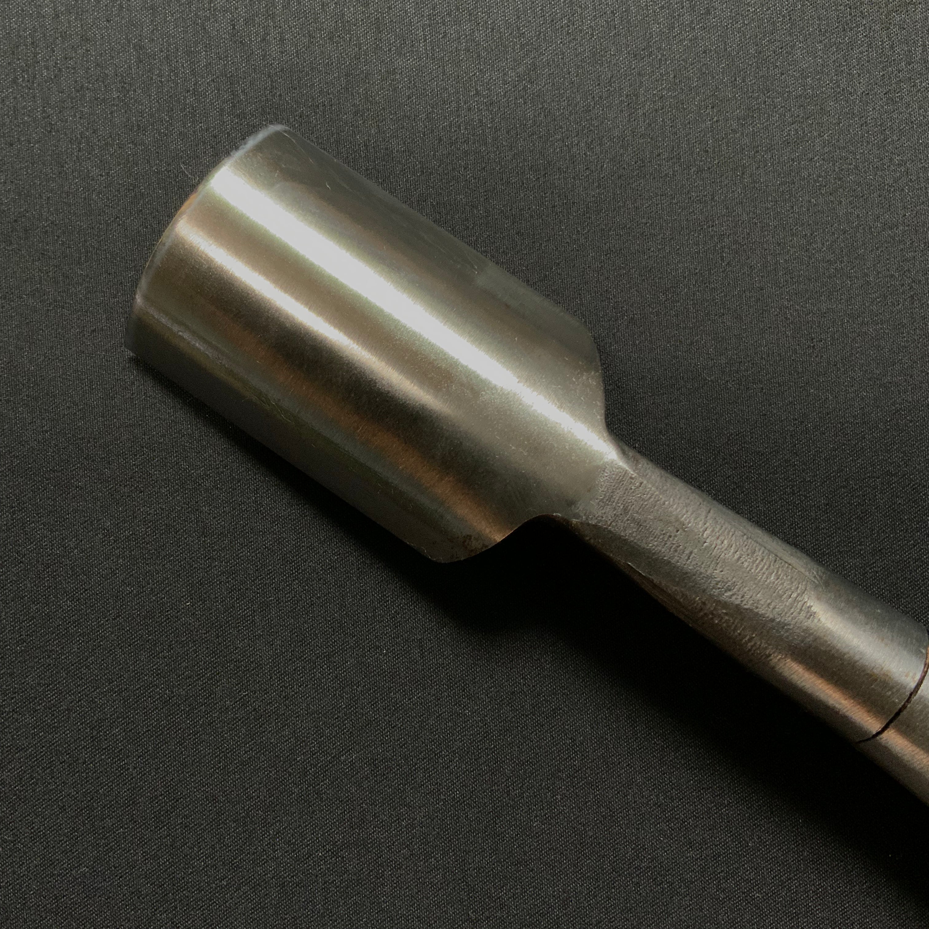 Mikisho Wood carving Timber Chisel 三木章 木彫叩きのみ 外鋼型 36mm