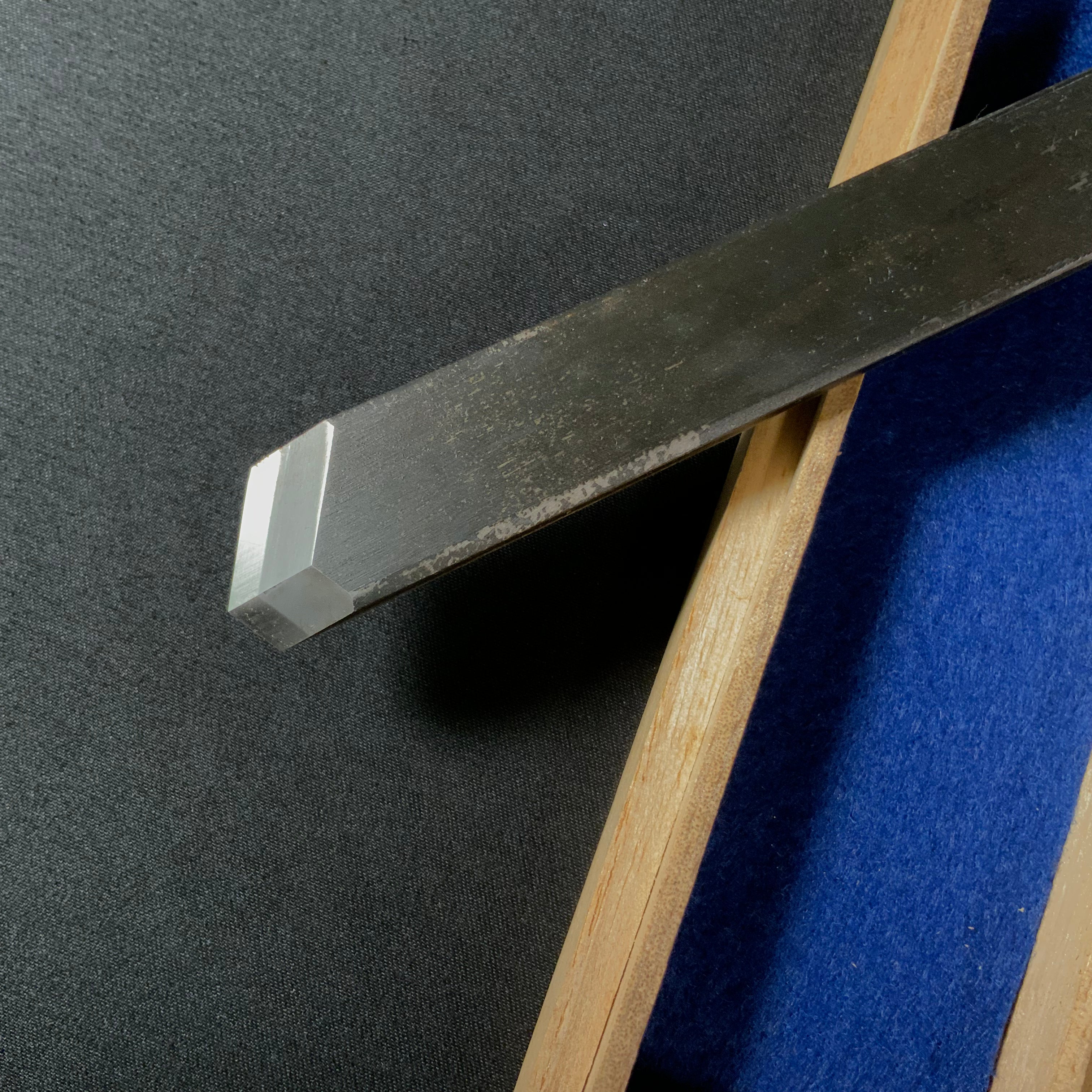 千代鶴貞秀 玉の光 毛引小刀     Tamano-Hikari Chiyotsuru Sadahide Marking Kokatana