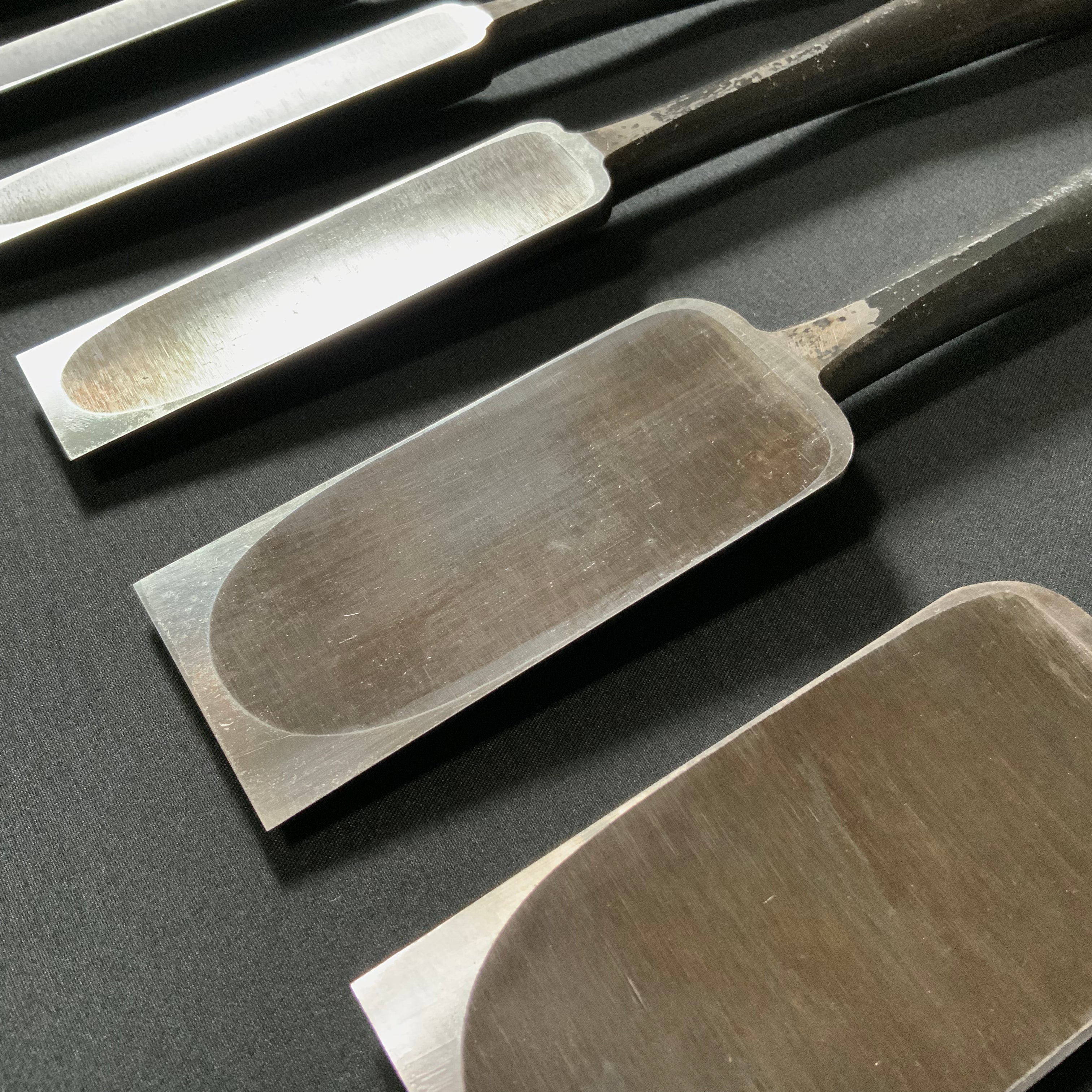 二治弘 穴屋鑿 今井忠太郎作    Nijihiro Slick Chisels by Chuutarou Imai