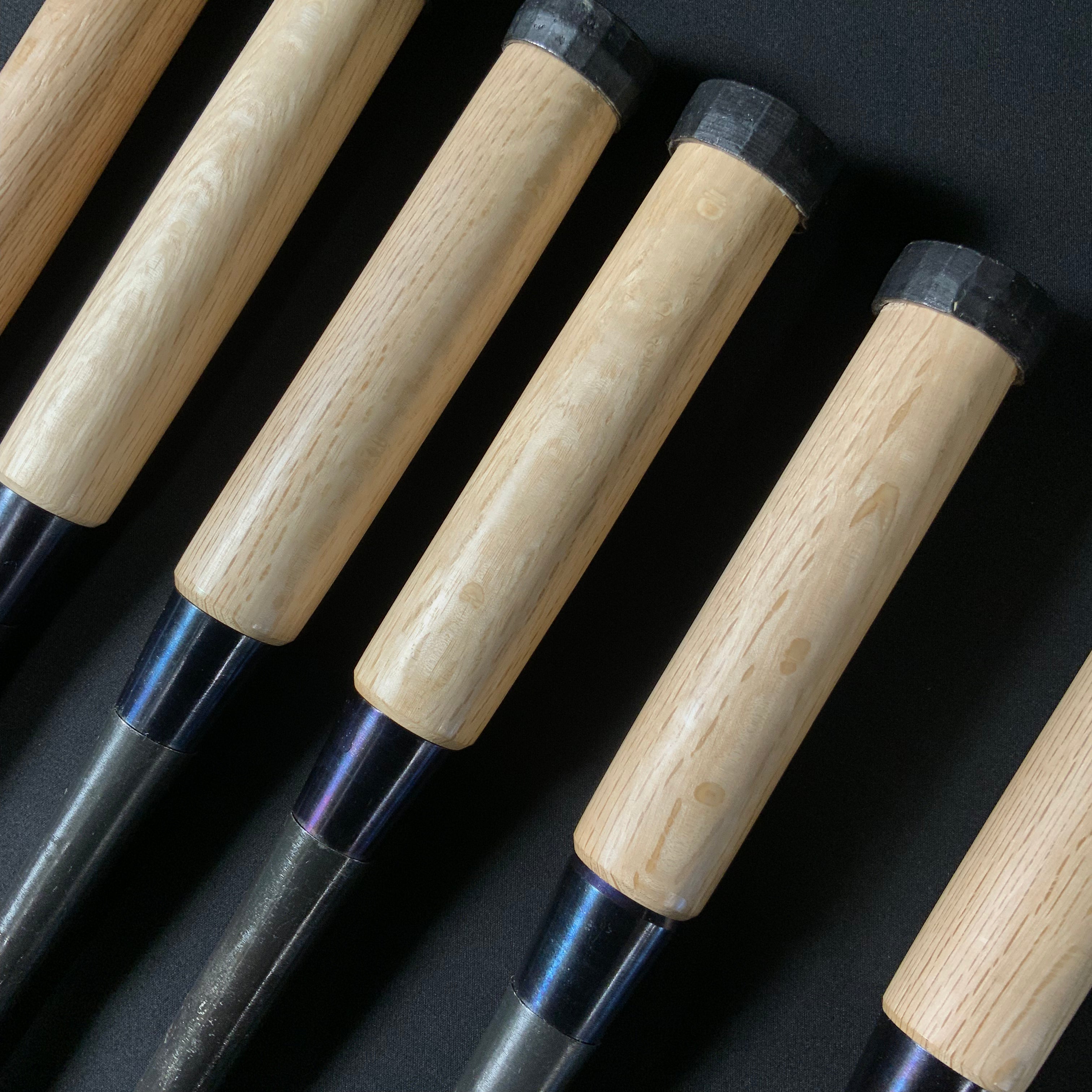 二治弘 穴屋鑿 今井忠太郎作    Nijihiro Slick Chisels by Chuutarou Imai