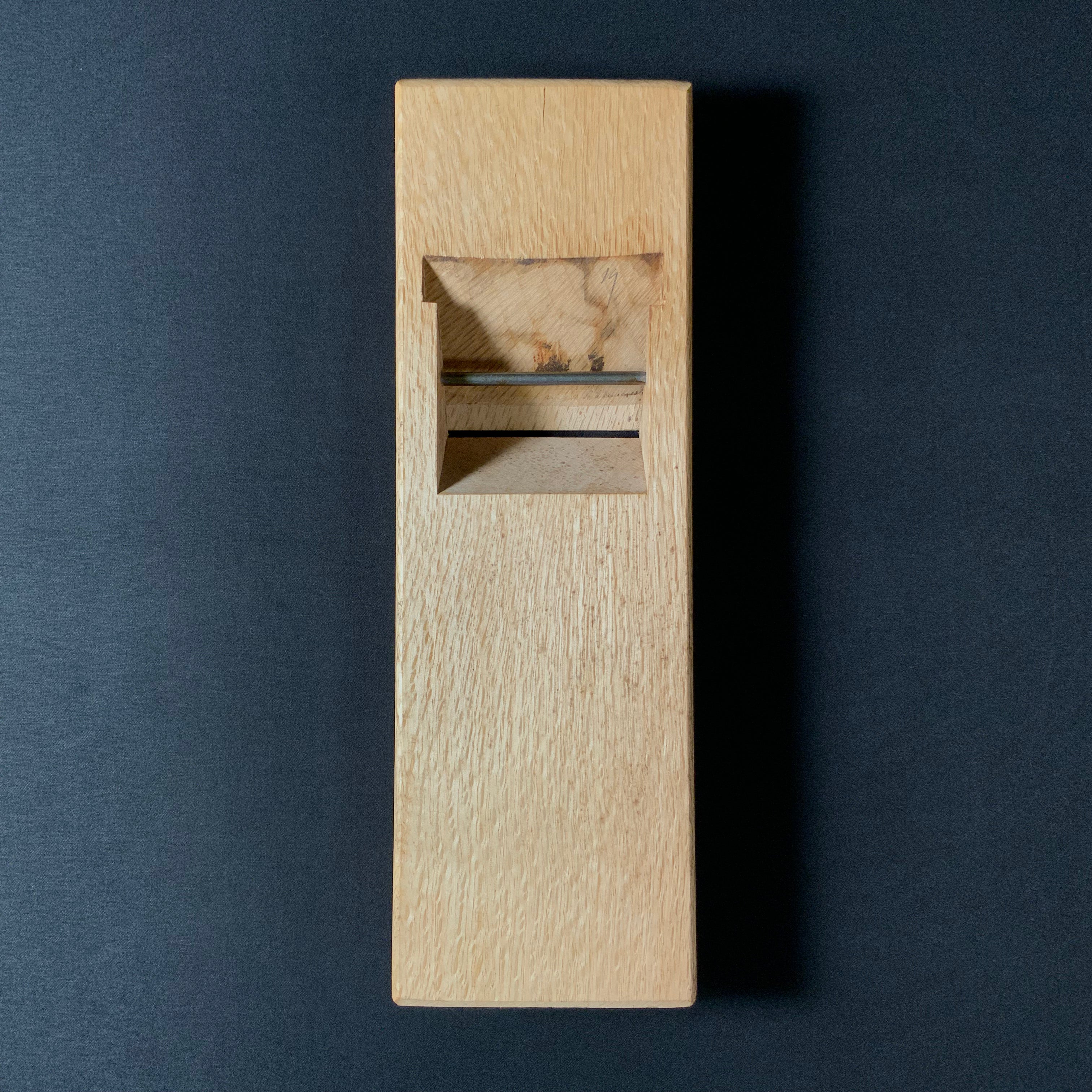 掘出し物 重延 長嶺喜好作 仕上げ鉋 70mm    Shigenobu Vintage Smoothing Plane (Kanna)  by Kiyoshi Nagamine