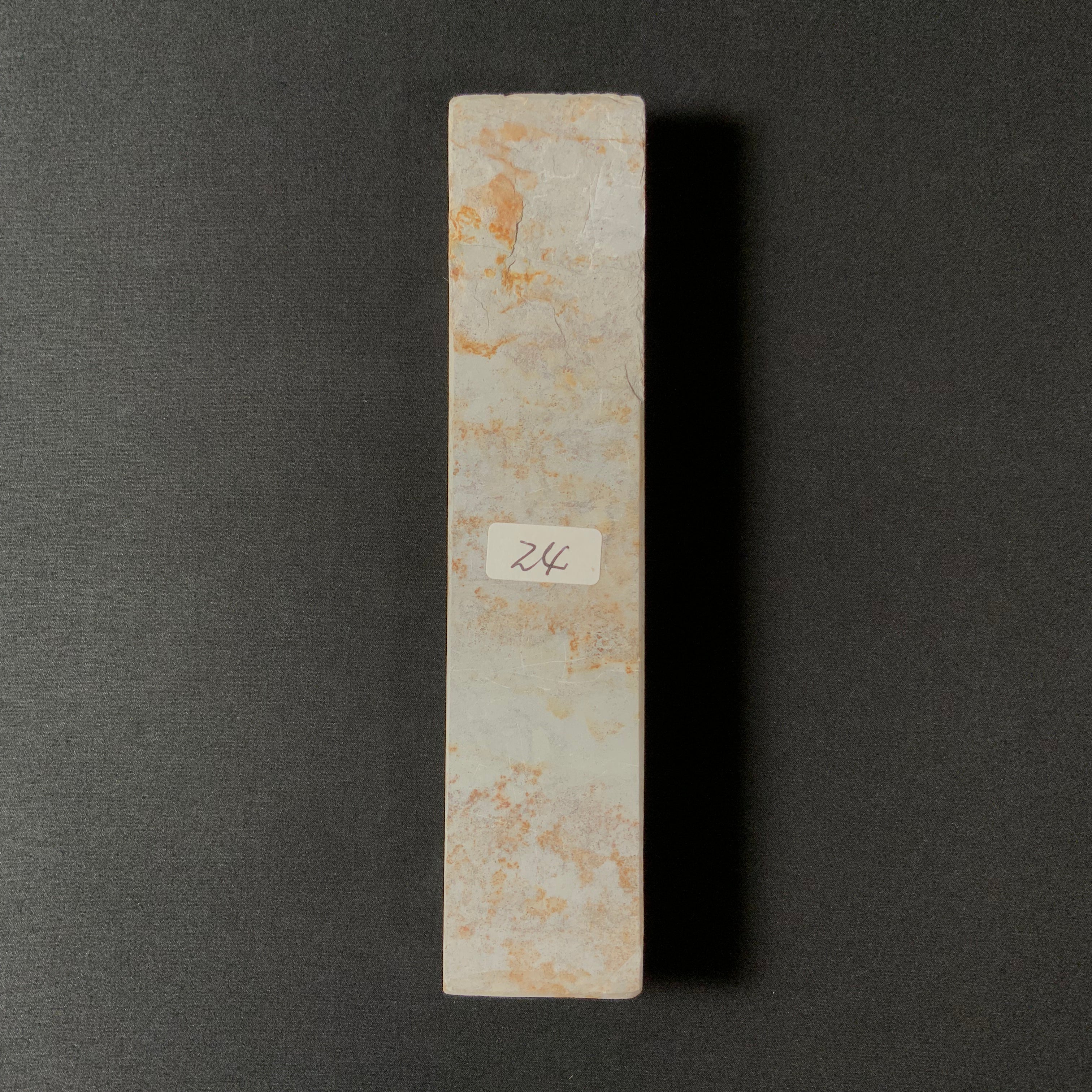 #N24  Shobudani Uchikumori Japanese Natural  finishing Stones      菖蒲谷 内曇 天然仕上げ砥石