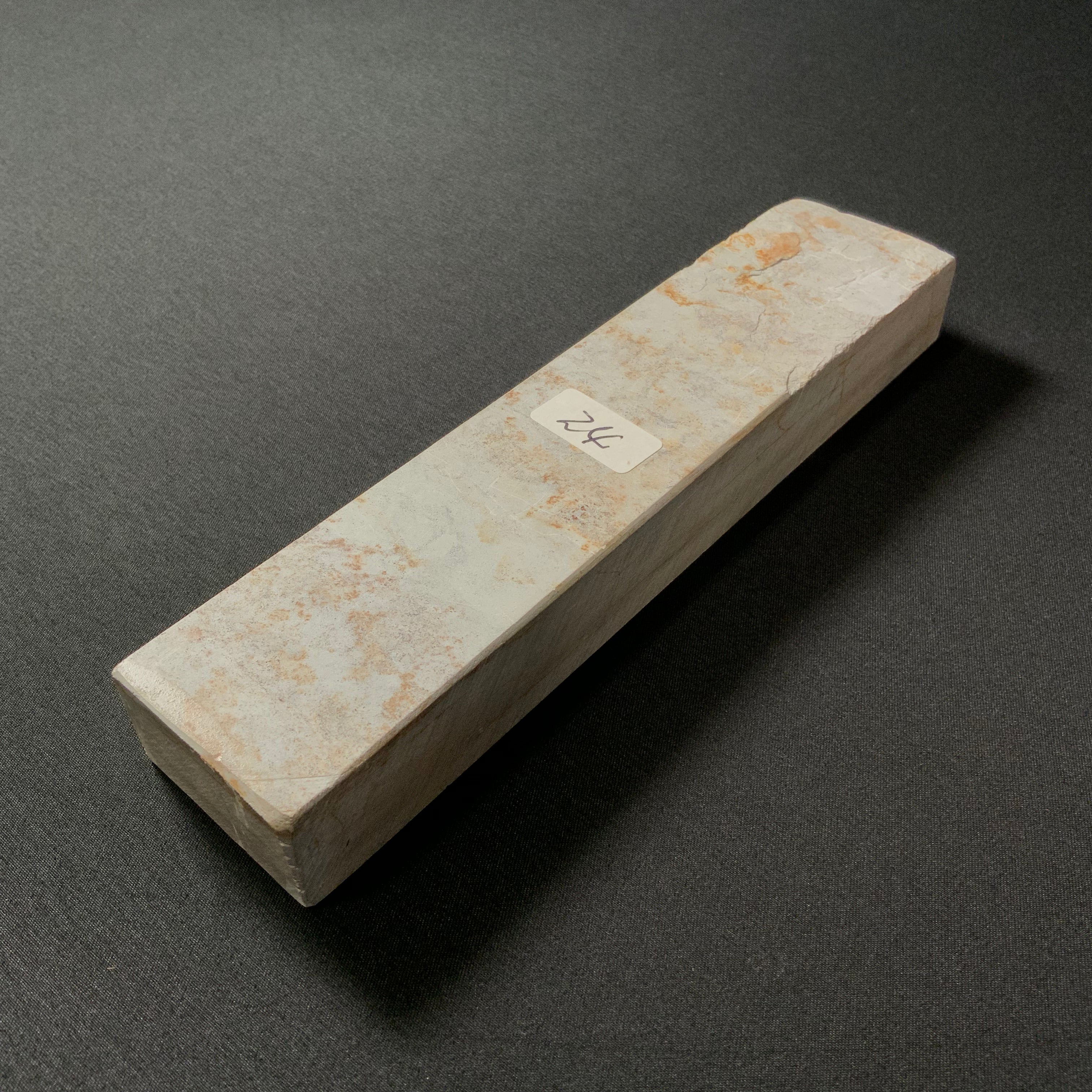 #N24  Shobudani Uchikumori Japanese Natural  finishing Stones      菖蒲谷 内曇 天然仕上げ砥石