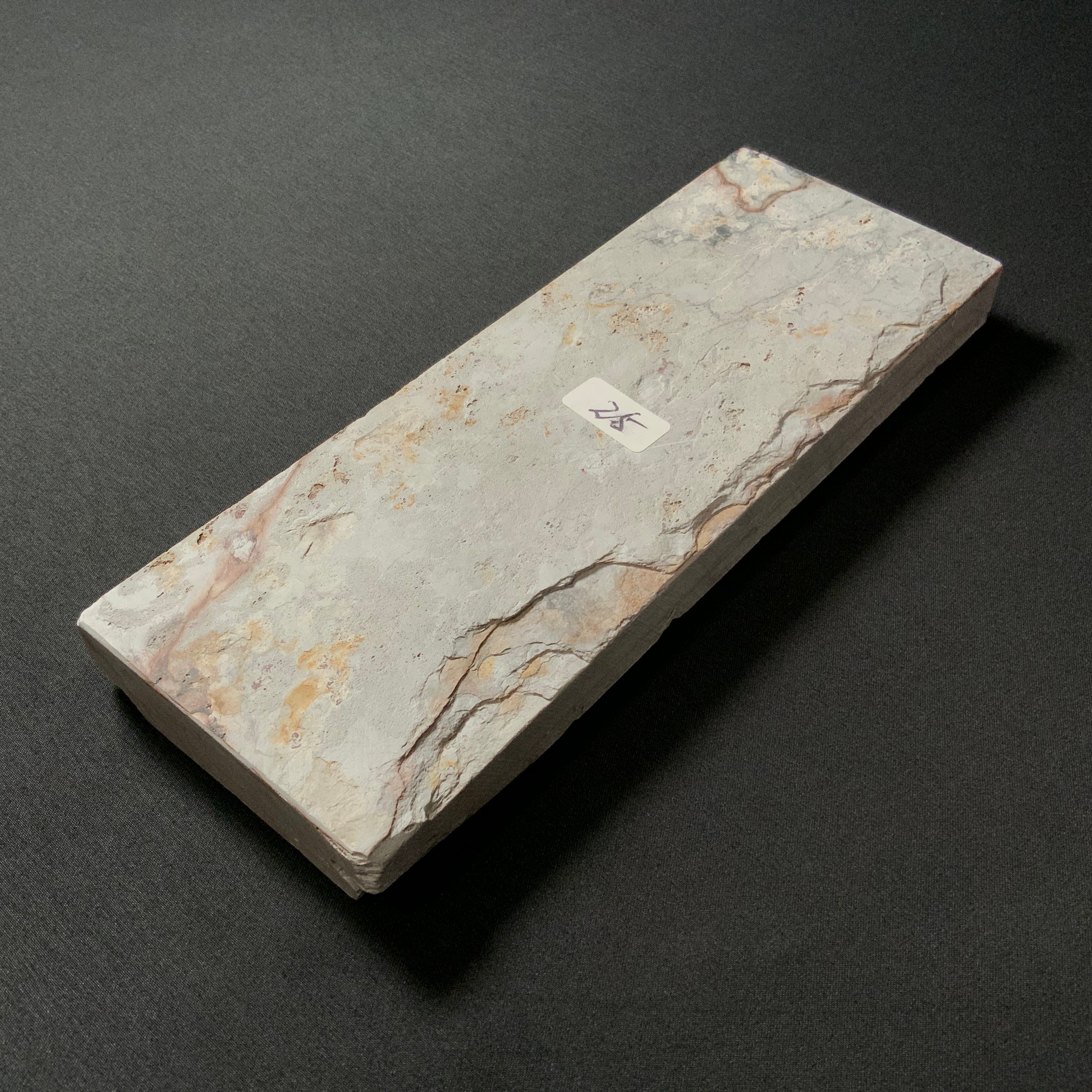 #N25  Shobudani Uchikumori Japanese Natural  finishing Stones      菖蒲谷 内曇 天然仕上げ砥石