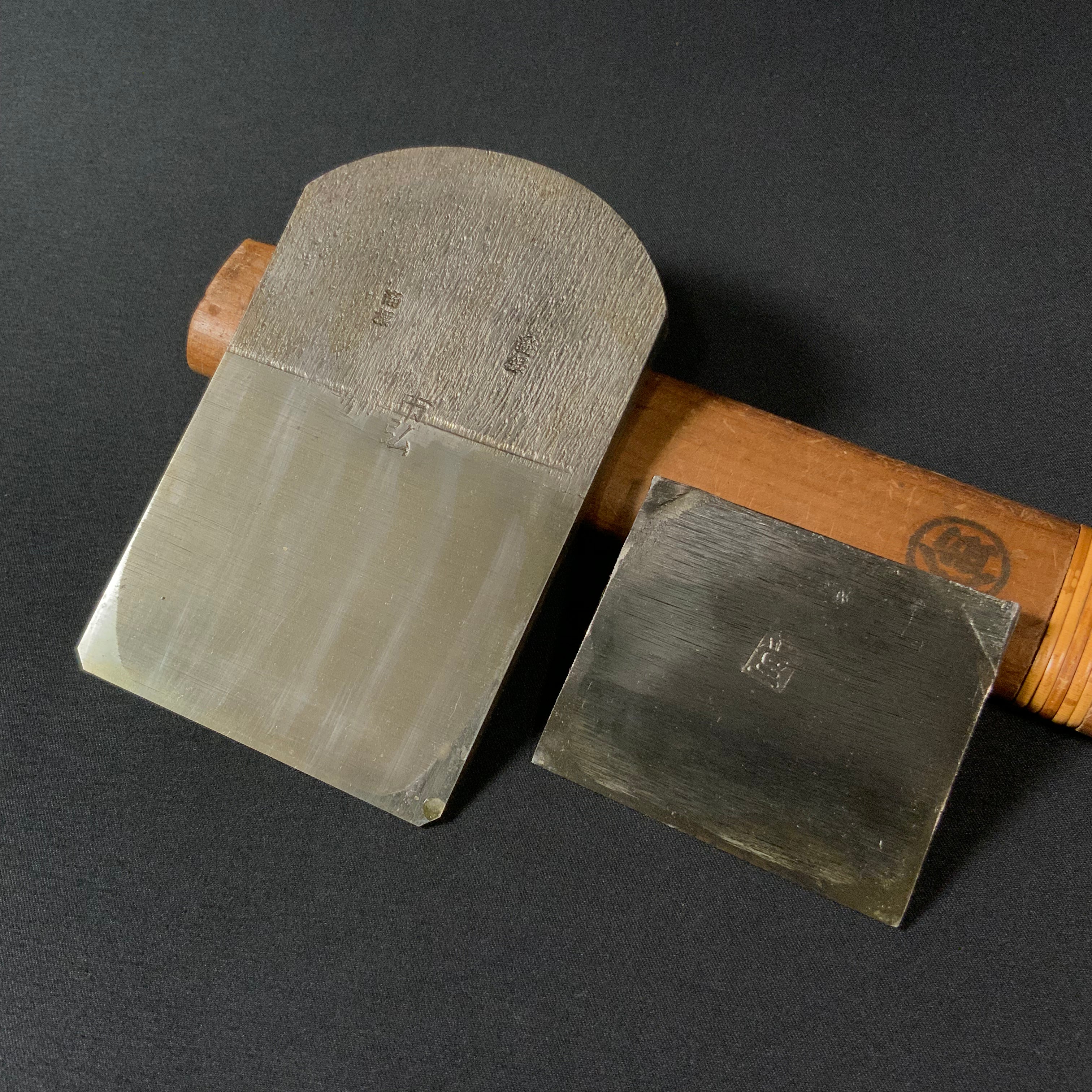 Ichihiro Old stock Smoothing Plane by Kaneyama Jintomi  掘出し物 金山盡富作 市弘 仕上鉋 70mm