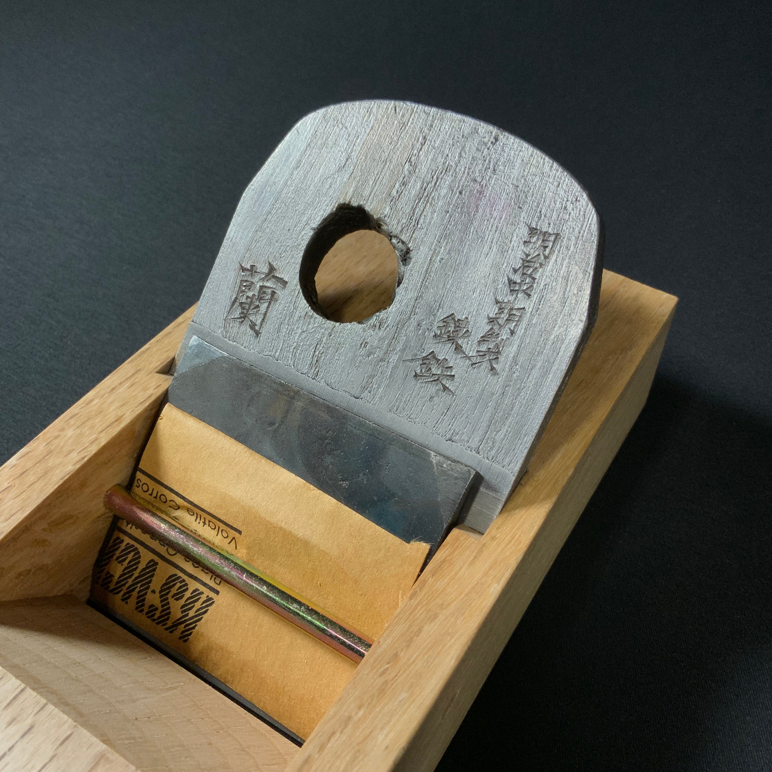 Ran Ana no Kannna Tsunesaburo Smoothing Plane (Kanna)  蘭 穴の鉋  常三郎 仕上鉋 特殊鋼 70mm