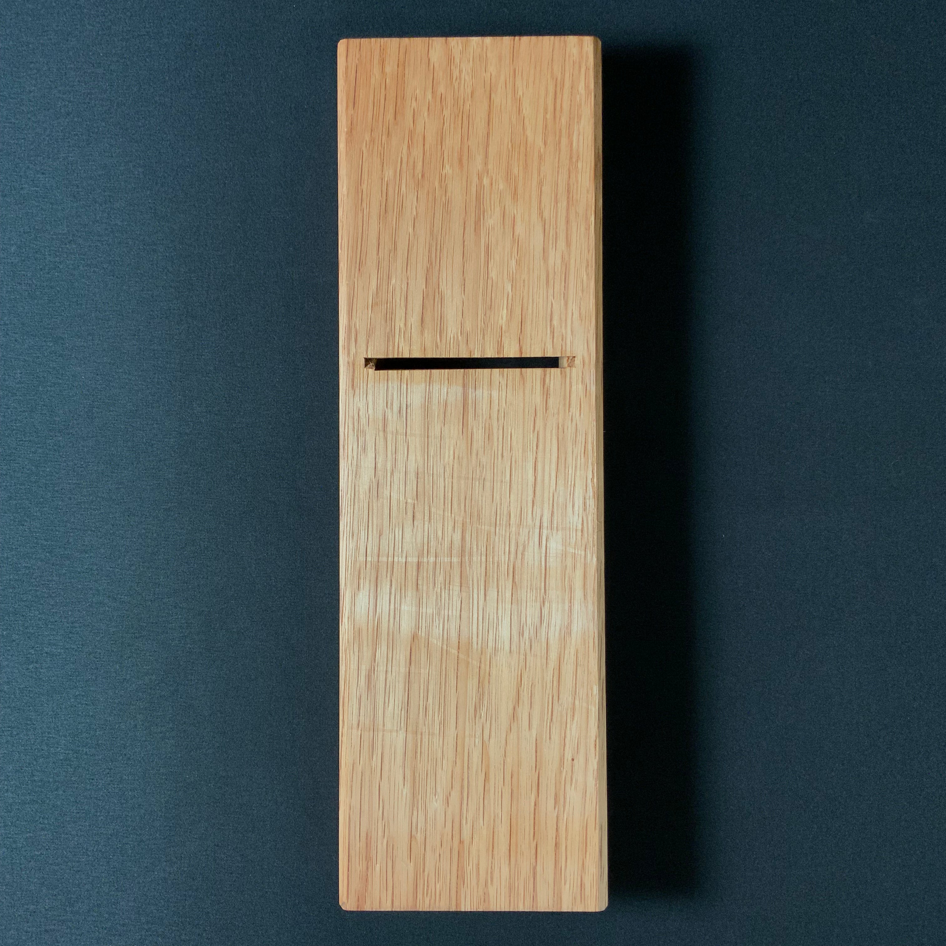 Old stock Premium Azuma-Genji Plane (Kanna) with Red Oak dai 掘出し物 特撰 東源次 仕上鉋 赤樫台 70mm