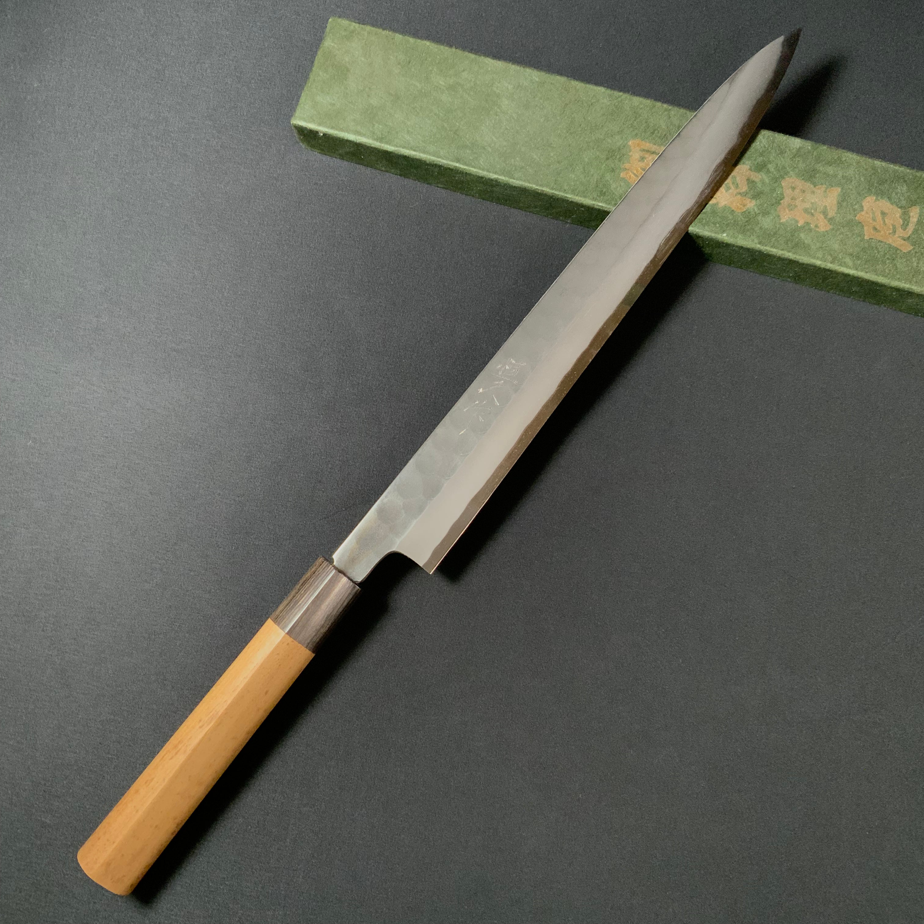 恒久作 柳刃包丁 黒槌目 SK鋼鍛接 300mm    Tsunehisa Yanagiba Kitchen Knife