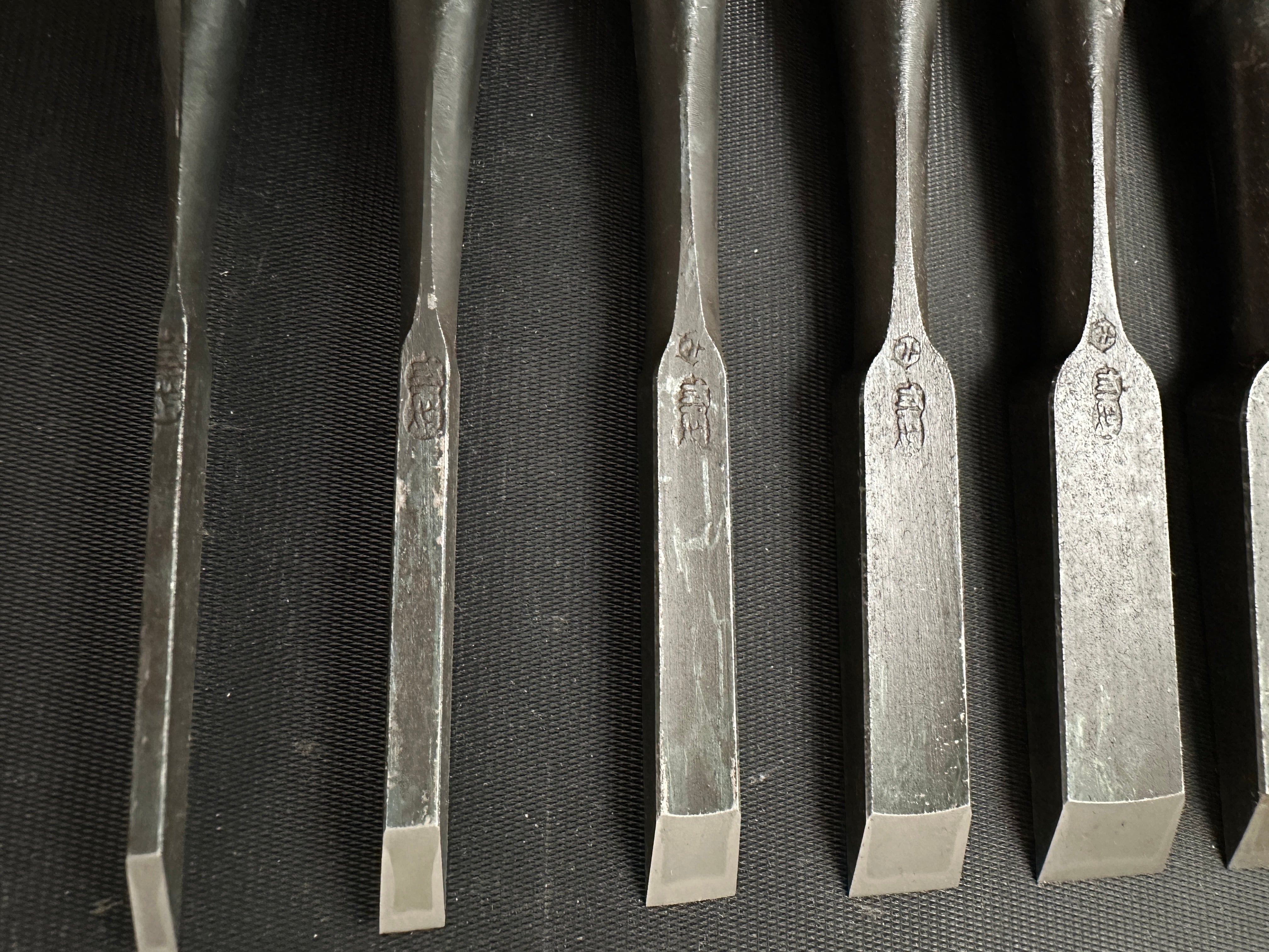 Hidari Ichihiro Kakuuchi Bench chisels set 左市弘 角打追入組鑿 unused