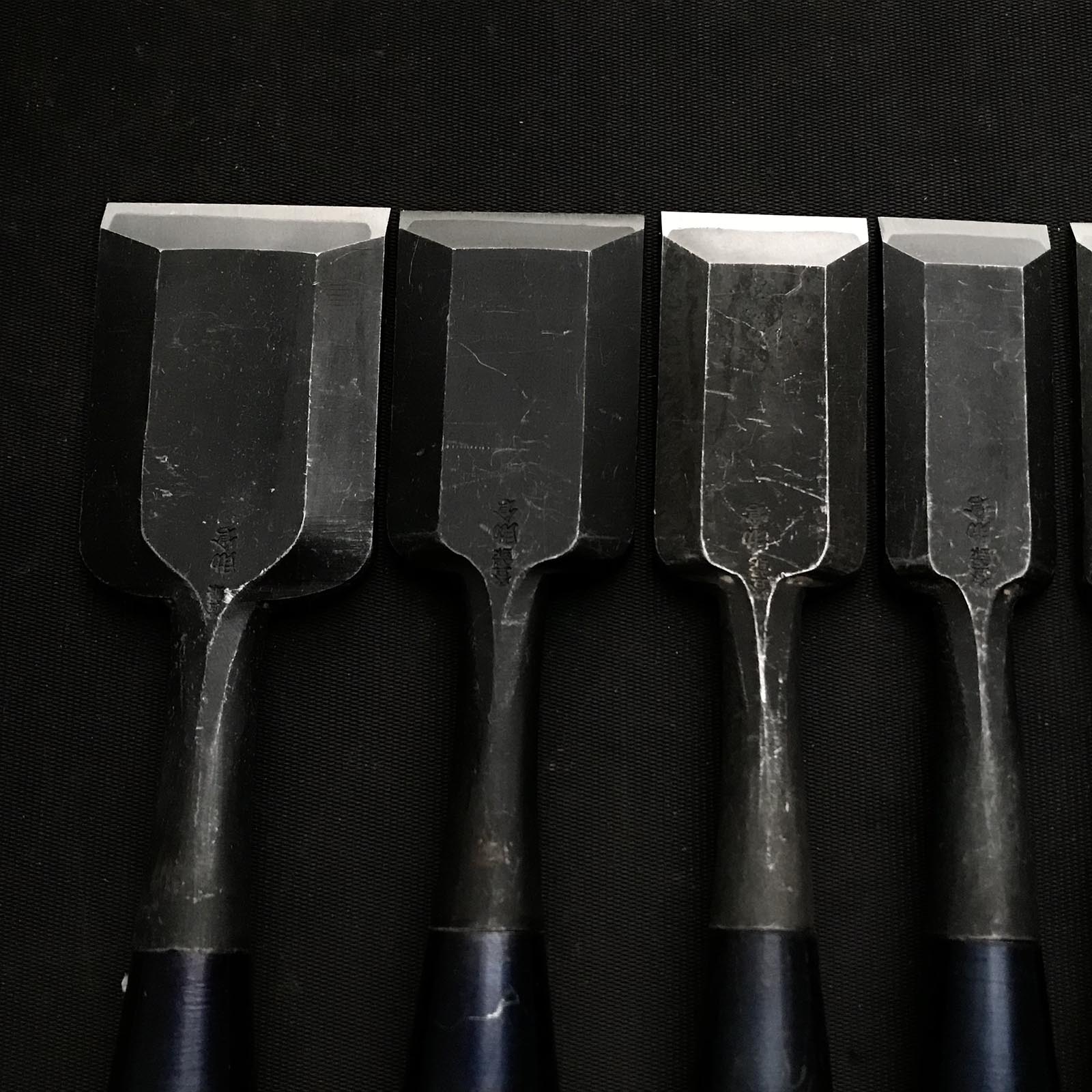 Sukekura Bench chisels set with White steel 助倉 追入組鑿 白紙鋼 Oirenomi