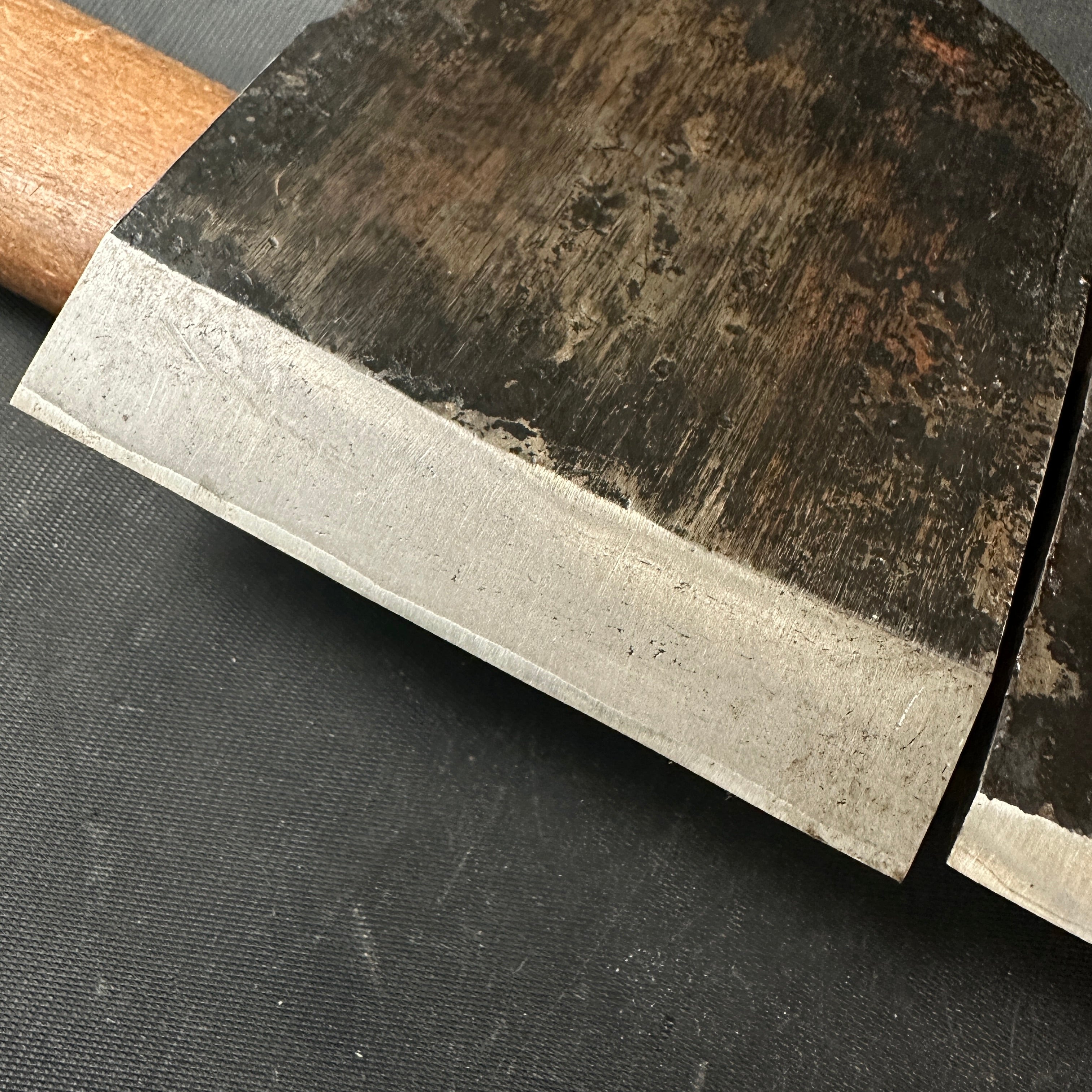 Old stock Ryushinsai Smoothing Plane (Kanna) by Tsutsumitomoichi 掘出し物 堤朋一作 龍進斎 仕上げ鉋 85mm