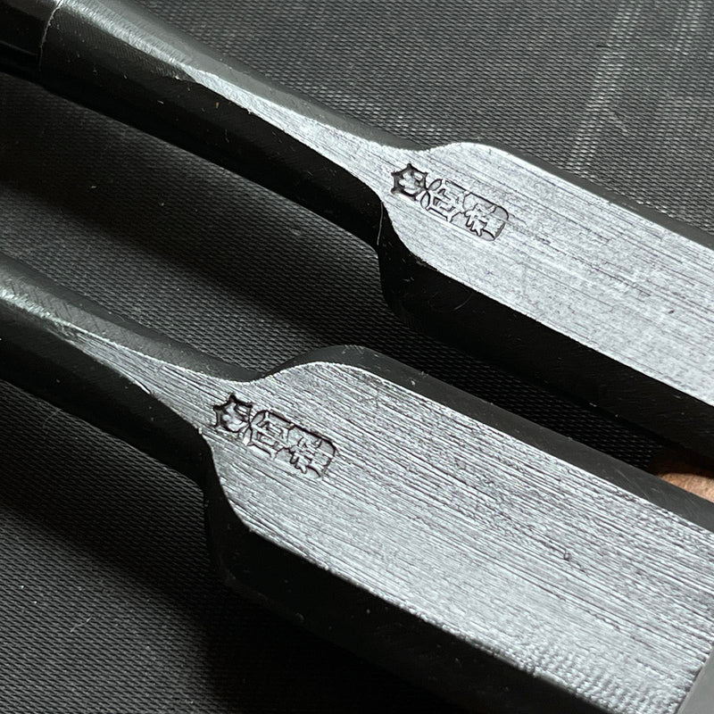 Tasai Bench chisels (Oirenomi) with blue steel  田斎作 黒仕上 追入鑿