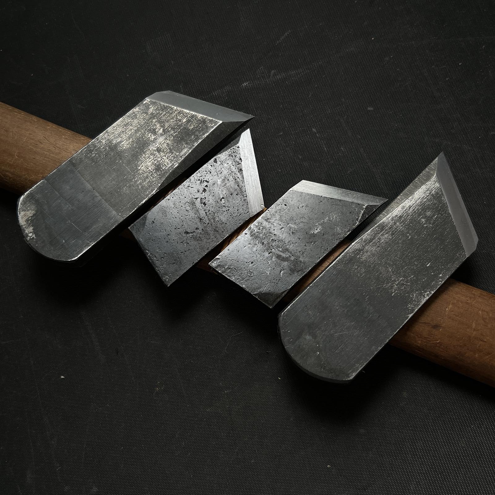 Yoshitaka Special Rabbet Planes with Blue steel Left & Right 義隆 蟻際鉋 左&右 36mm Ari-Kiwakanna