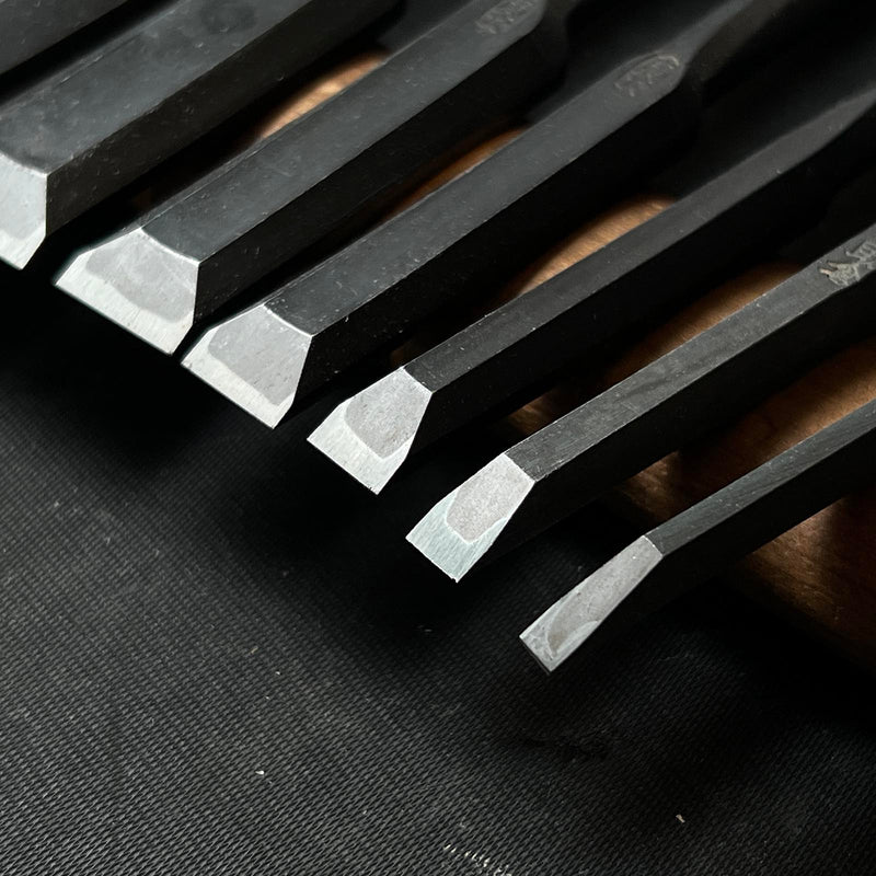 #M122 Mixed set for beginner Bench chisels set by unknown smith バラ鑿合わせ 初心者におすすめ 追入組鑿 作者不明 Oirenomi