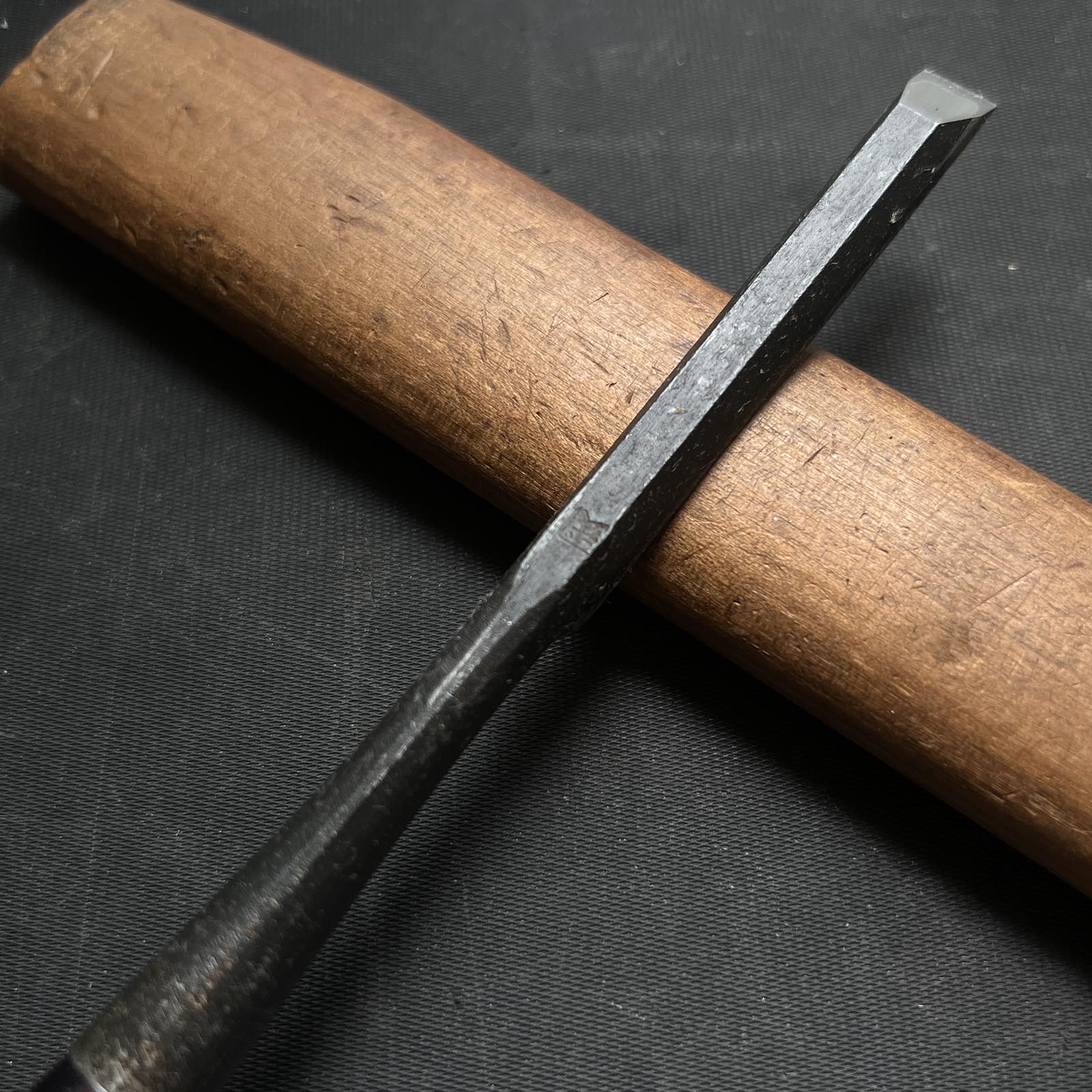 Kanetake Shorter Timber chisels by Takahashi Norikazu with boxwood handle 高橋典三作 カネ武 中叩鑿 黄楊柄 Chu-Tatakinomi 9mm