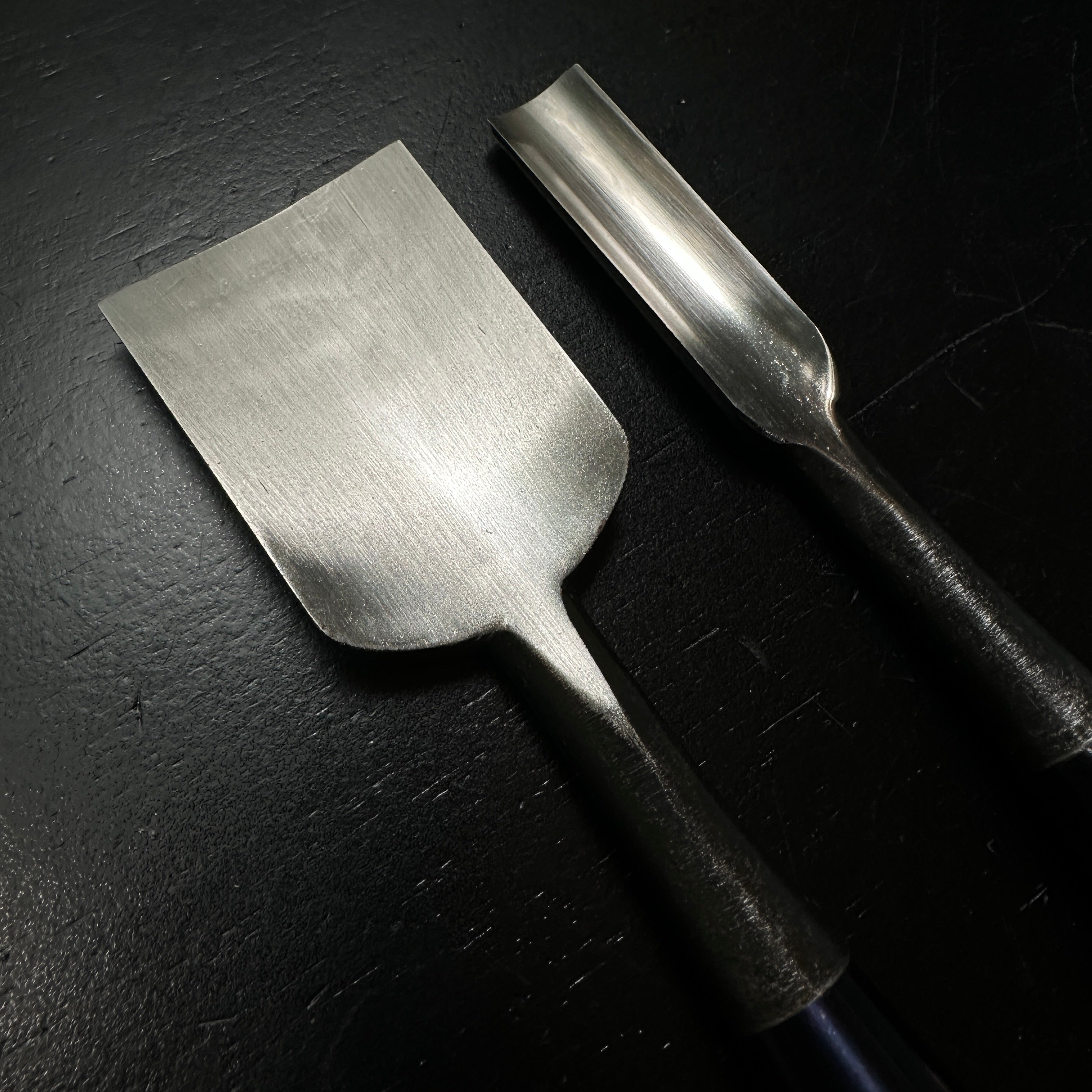 利国 内丸鑿   Toshikuni Uchimaru Chisels with white steel  (Round Chisel)   Uchimarunomi