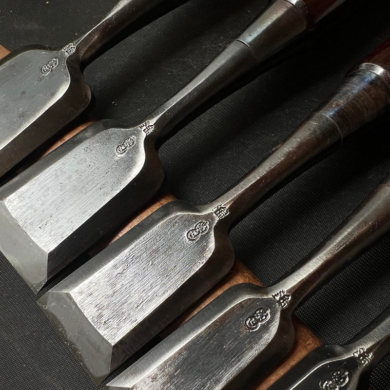 Used Etoshi Bench chisels set with rose wood handle  中古 栄とし 追入組鑿 10本組  Oirenomi