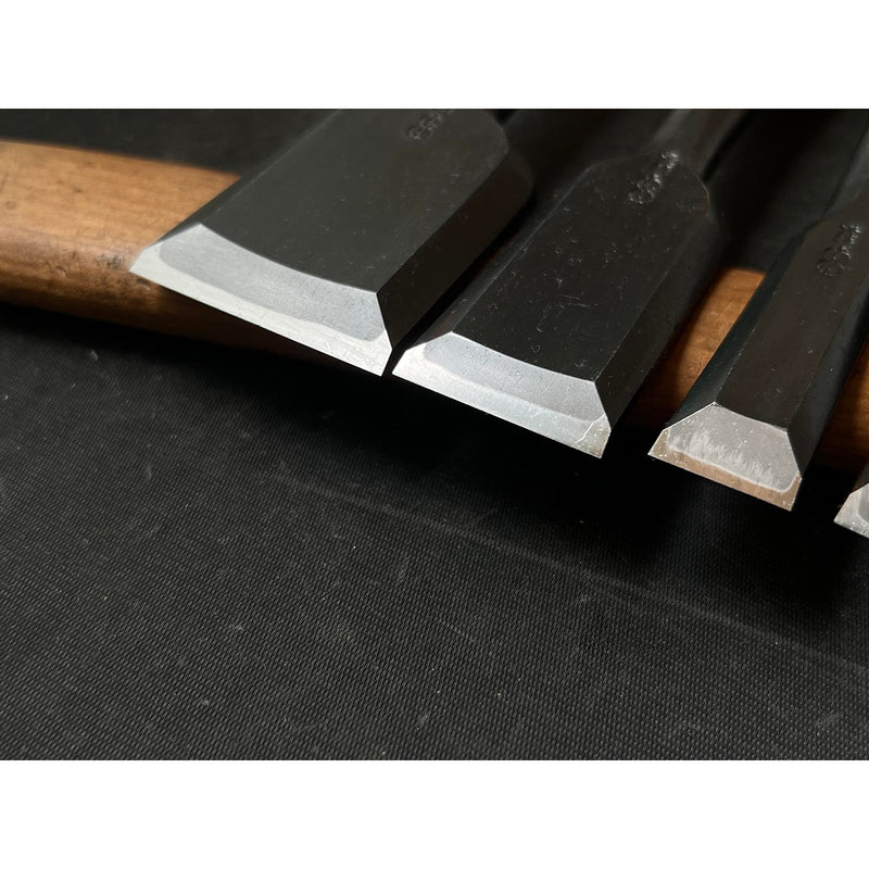 Old stock Kouetsu Bench chisels by Tasai  掘出し物 田斎作  侊悦  追入鑿 9,12,15,18,30,42mm Oirenomi