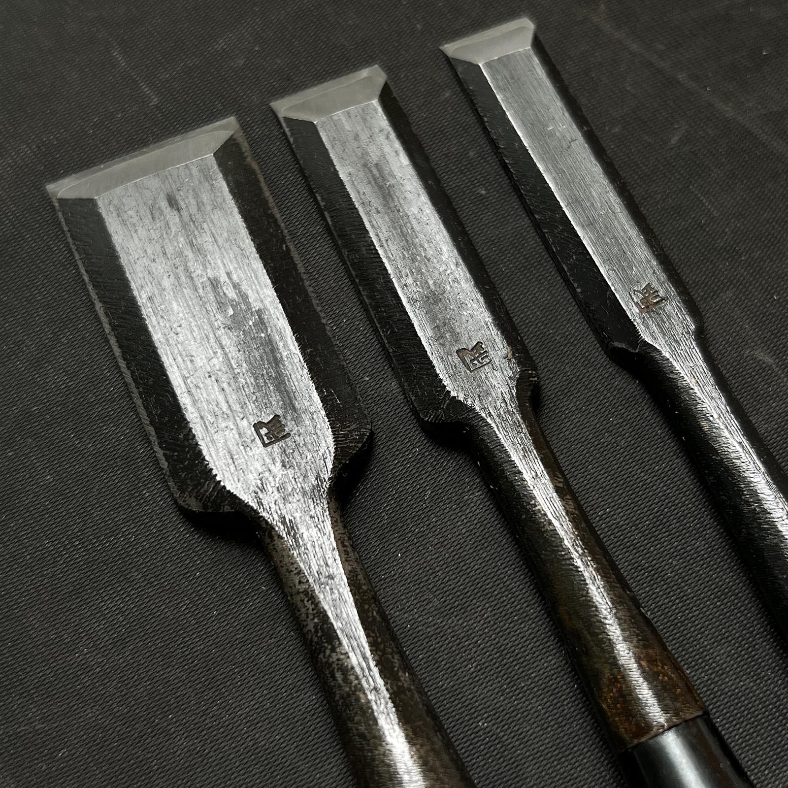 Kanetake Bench chisels by Takahashi Norikazu 高橋典三作 カネ武