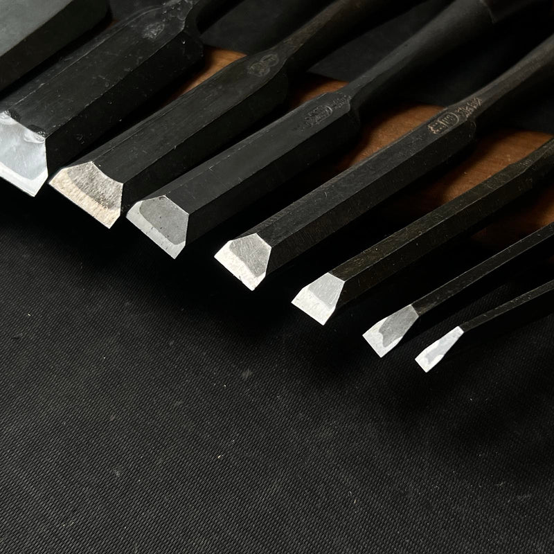#M128  Mixed set for beginner Bench chisels set by unknown smith バラ鑿合わせ 初心者におすすめ 追入組鑿 作者不明 Oirenomi