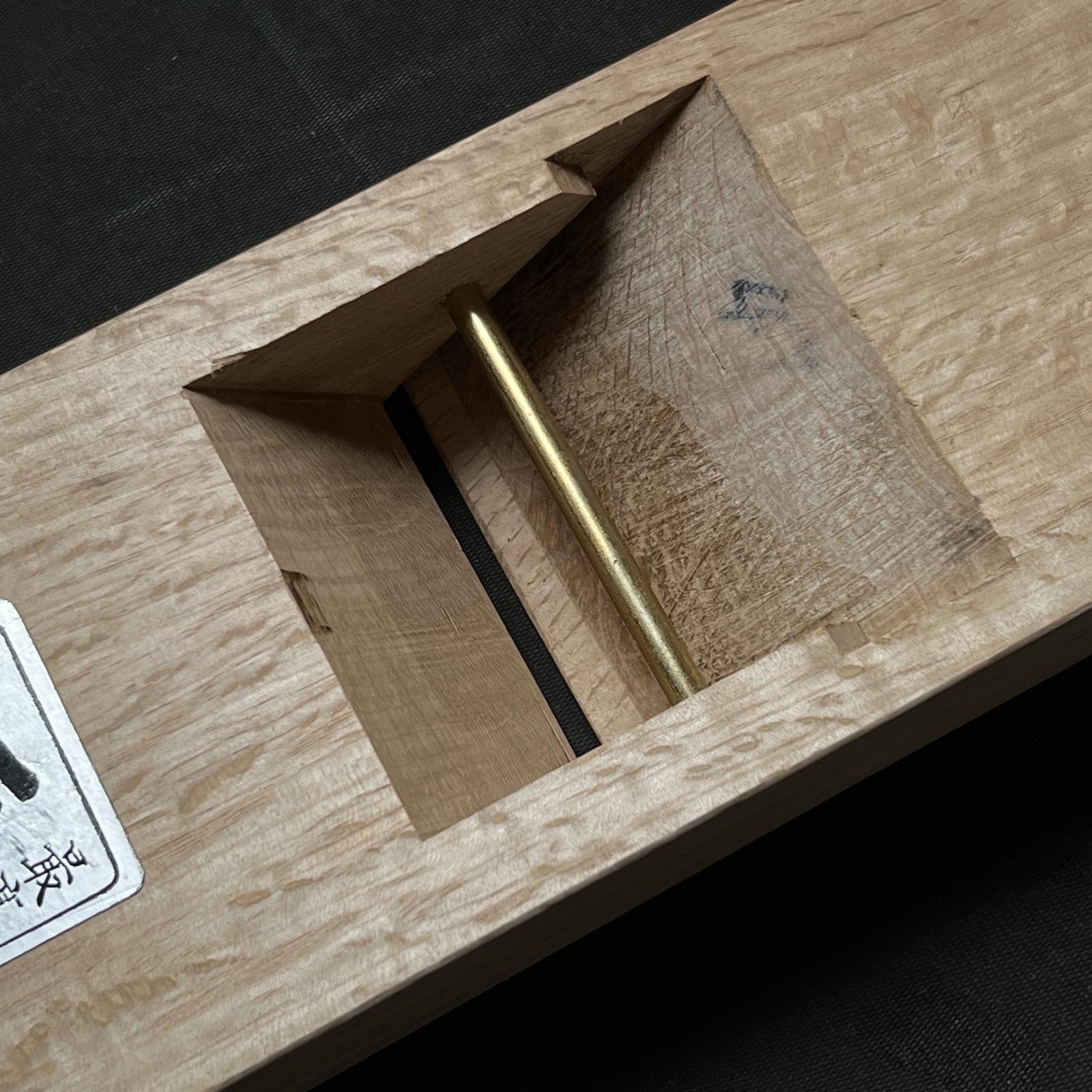 Ready to use!! Kanetada Smoothing Plane (Kanna)   初心者におすすめ 直ぐ使い 兼忠 玉鋼 初代一房作  仕上げ鉋 70mm