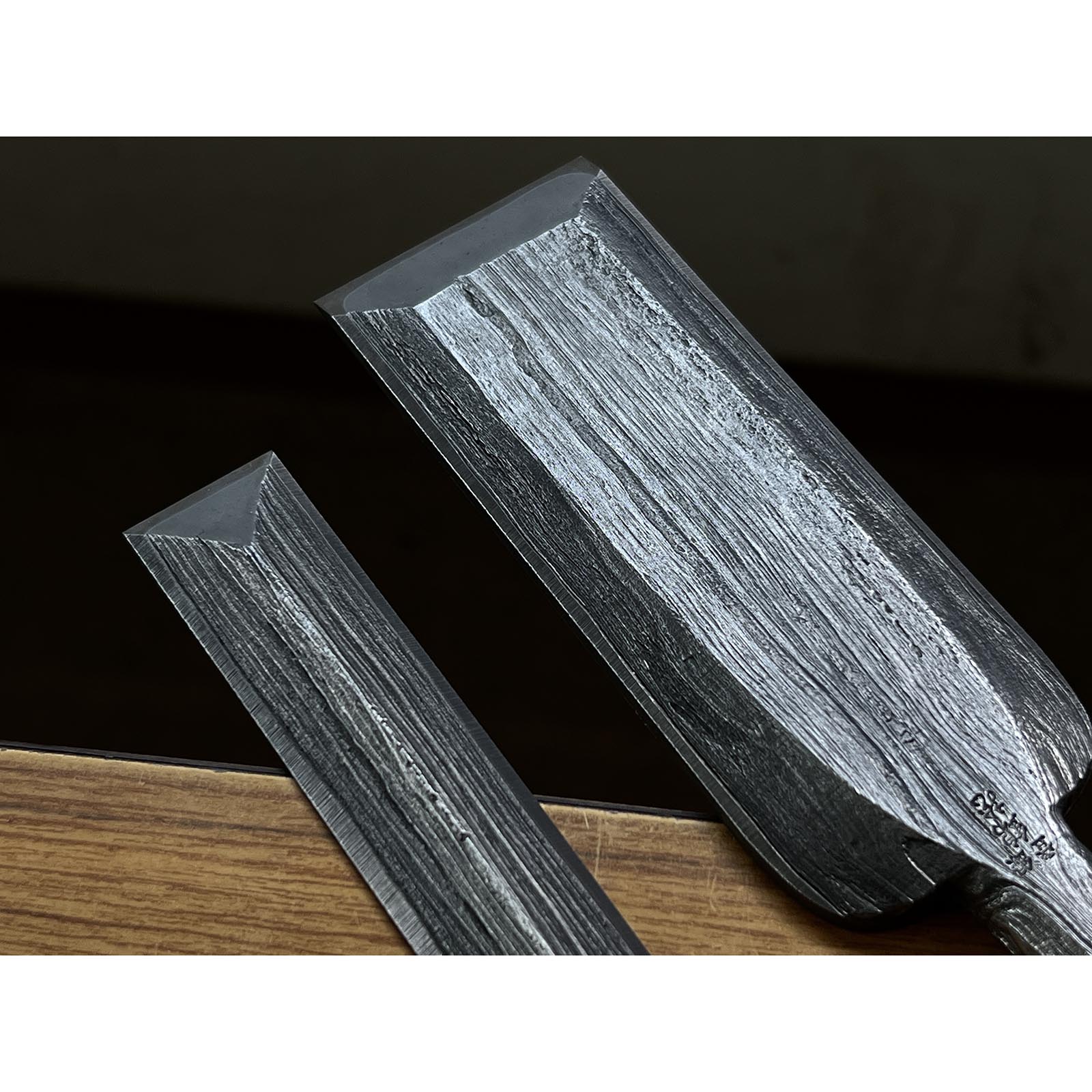 Ouchi Slick Chisels set  (Ootsuki-nomi, Hontsuki-Nomi) by Ouchi 4th generation 四代目大内俊明作 宗家大内 本突き組鑿  48,24mm