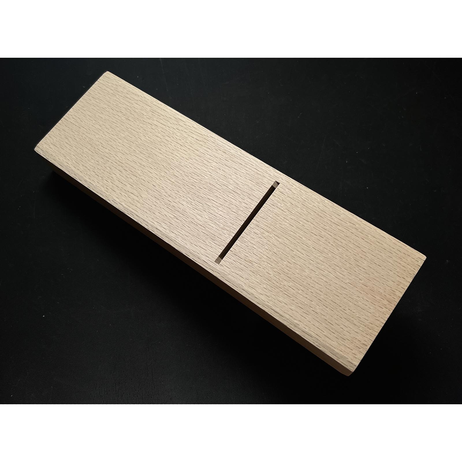 Rankiku Smoothing Plane (Kanna) by Chiyotsuru Sadahide 3rd generation 三代目千代鶴貞秀 仕上げ鉋 乱菊 75mm