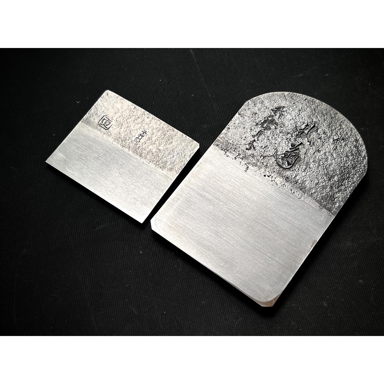 Rankiku Smoothing Plane (Kanna) by Chiyotsuru Sadahide 3rd generation 三代目千代鶴貞秀 仕上げ鉋 乱菊 75mm