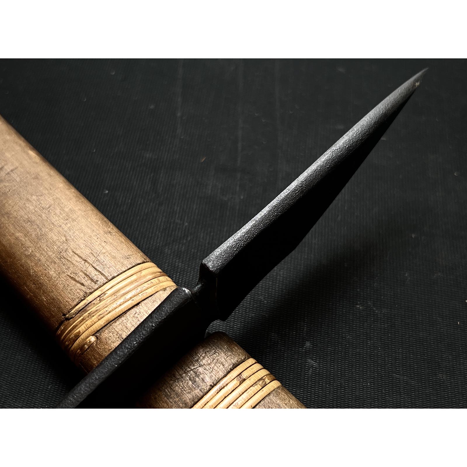 Shengtianbanzi-Hirotsugu Right hand Kiridashi by Sozen with Begonia Carving  勝天半子 廣貢 素全作 海棠造 切出し小刀 右 24mm