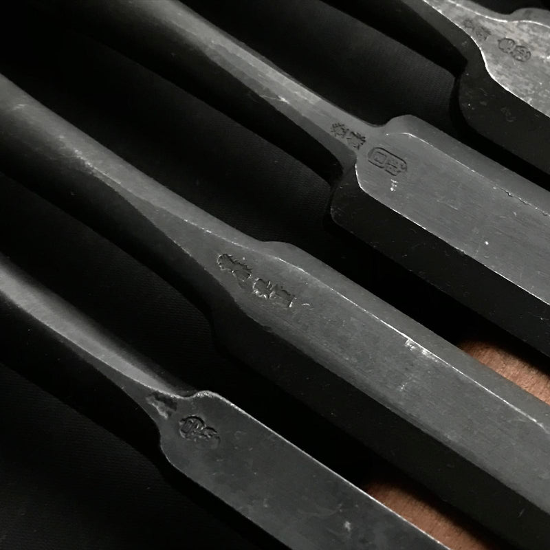Old stock #4 Mixed set for beginner Timber chisels set with White steel 掘出し物 バラ鑿合わせ 初心者におすすめ  叩鑿5本組 Tatakinomi