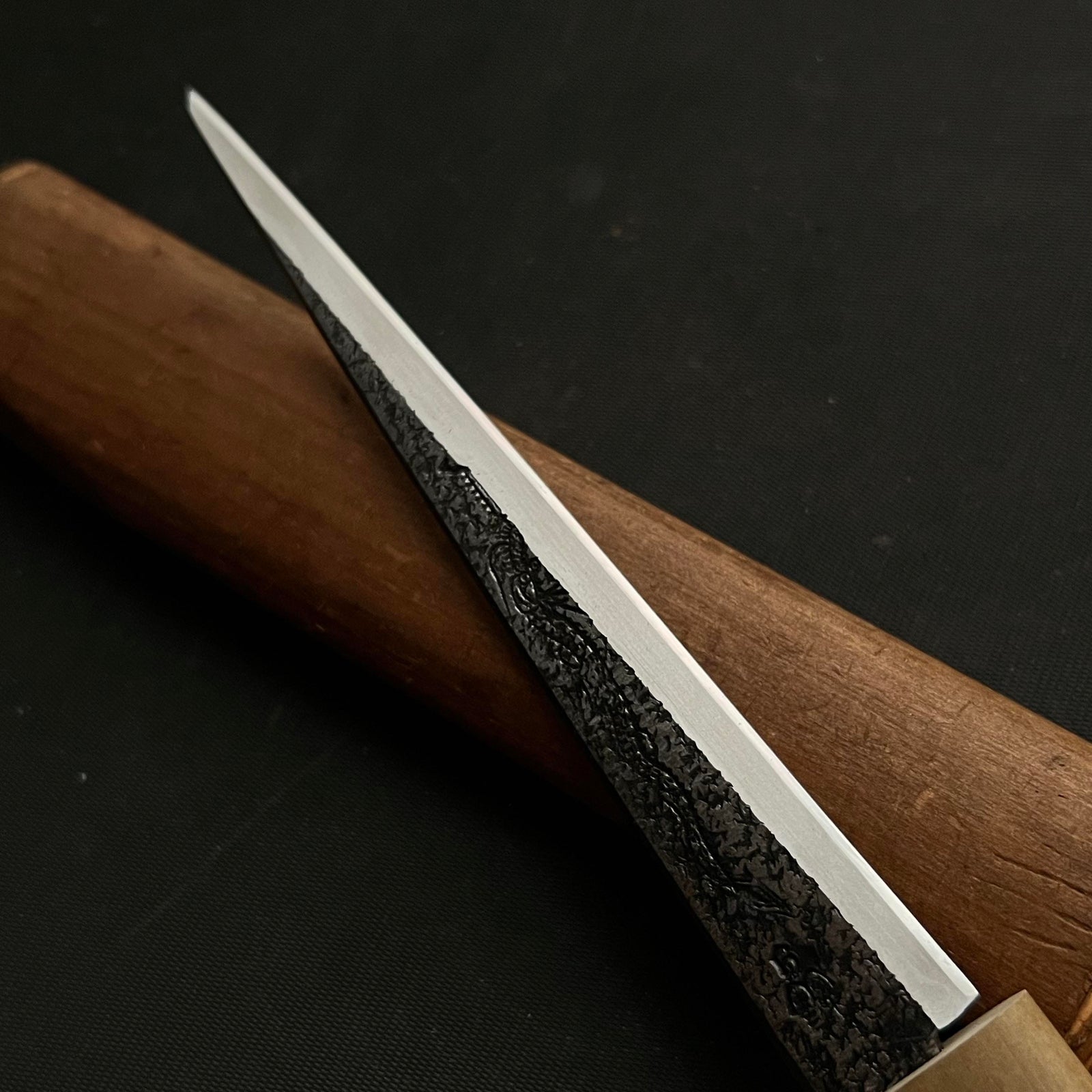 三木章 栗小刀 右手 桜鞘 柄 三木章 裁小刀 桜鞘 右 135mm – YAMASUKE KurashigeTools