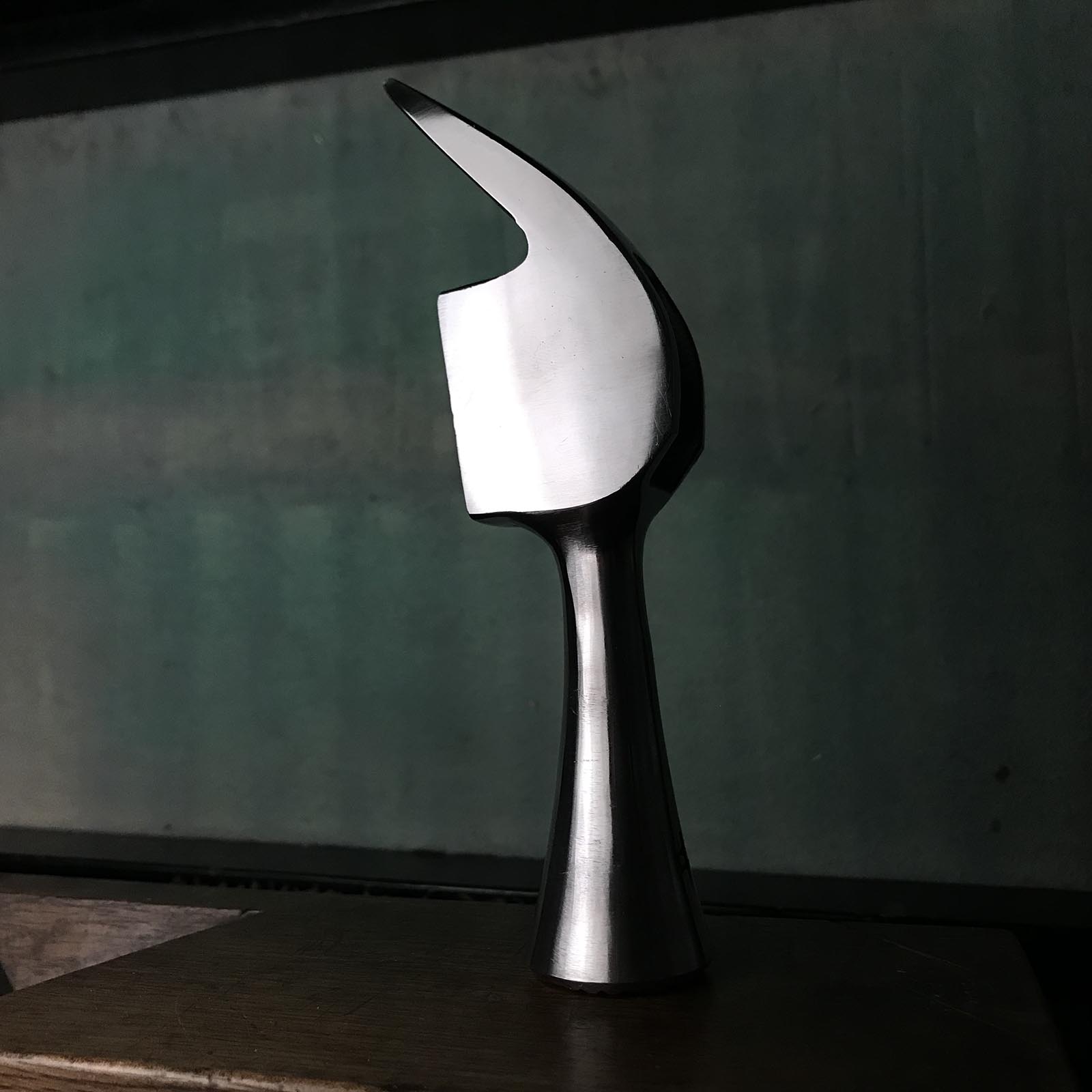 Old stock Dogyu Kariwaku Stainless steel Hammers with Thor carving  掘出し物 土牛 雷神彫入 ステンレス仮枠ハンマー 滑り止め付