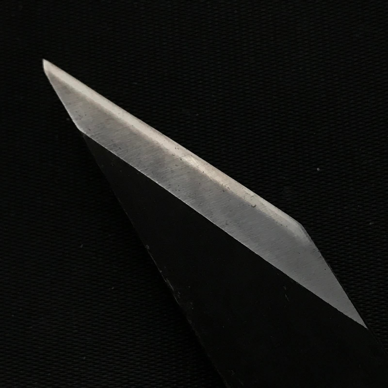 Old stock Yoshifusa Kiridashi Kokatana with white steel Right 掘出し物 吉房 横手小刀 右 21mm