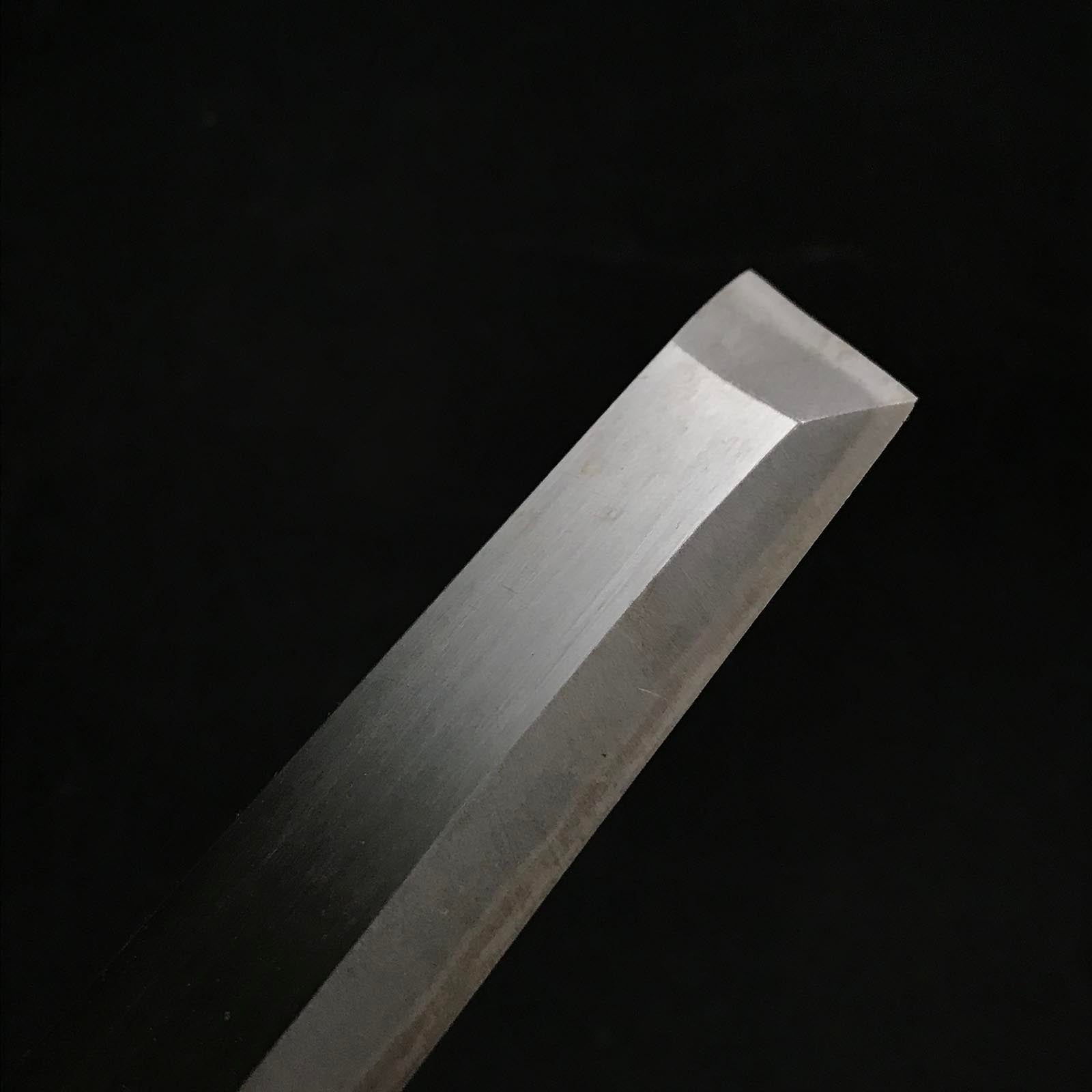 Old stock Yoshihisa Nushiya Kokatana with white steel  掘出し物 義尚 塗師屋小刀 右 180mm