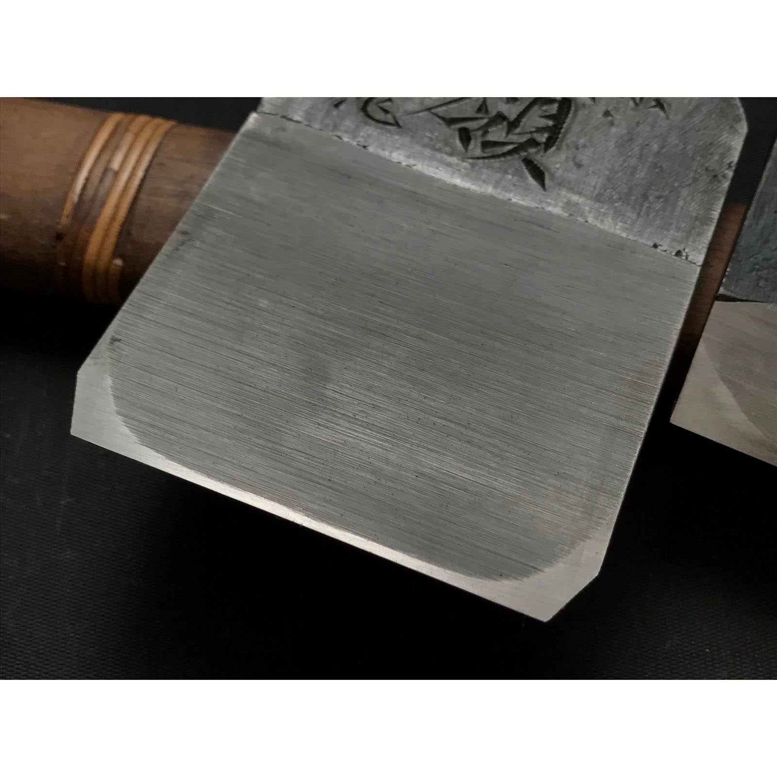 Old stock Hyobu Amane Smoothing Plane (Kanna)  掘出し物 兵部作 天嶺 仕上げ鉋 70mm