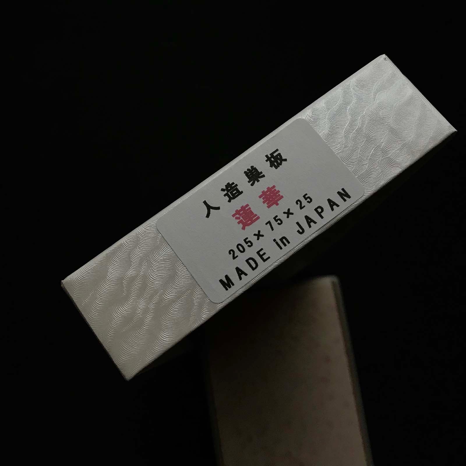 Imanishi Suita Rengen Sharpening Stones 人造巣板 蓮華 セラミックス砥石 | about #6000 –  YAMASUKE KurashigeTools