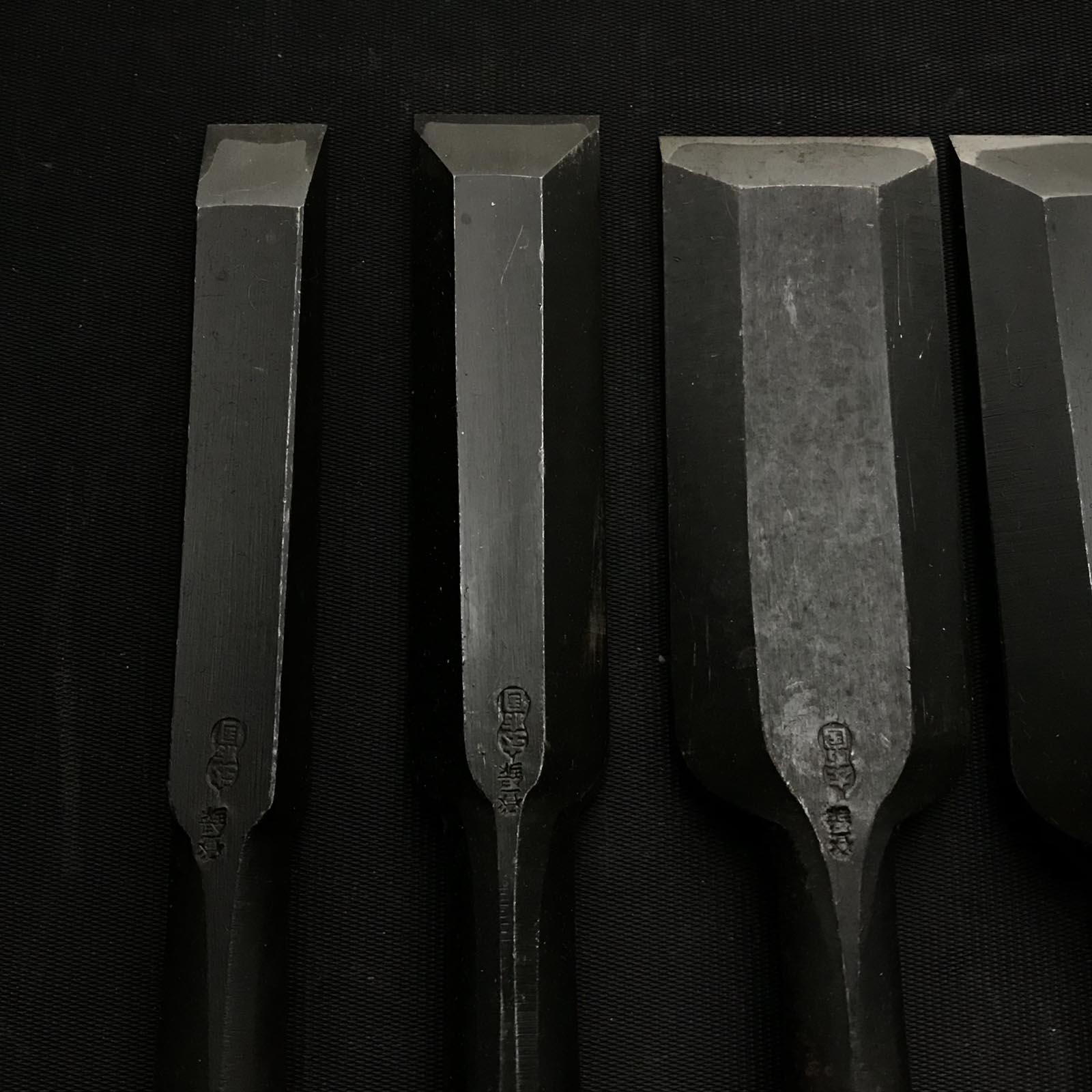 Old stock Hidari-Ichikuni Timber chisel with white steel 掘出し物 左市國 叩鑿 Tatakinomi