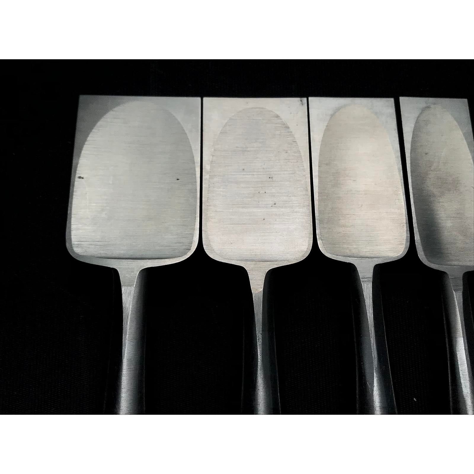 Old stock Wholesaler stamp Sukemaru 4th High-Speed Steel Bench chisels set 掘出し物 四代助丸 問屋銘 ハイス鋼追入組鑿 Oirenomi