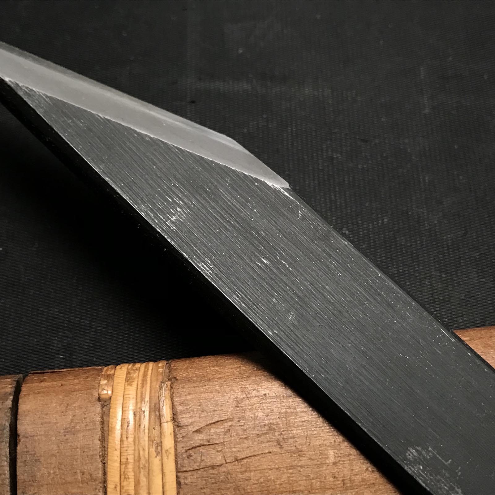 Old stock Sakamitsu 1st generation Kiridashi Kokatana with white steel  掘出し物 初代坂光作  厚手切出し小刀 右 24mm
