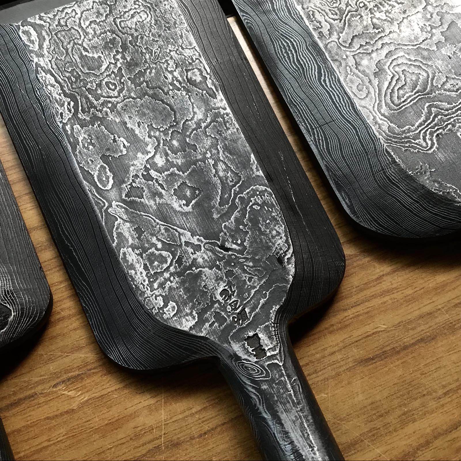 助正 幅広叩き鑿 幅広叩き鑿 75,90mm たたきのみ 助正 墨流し