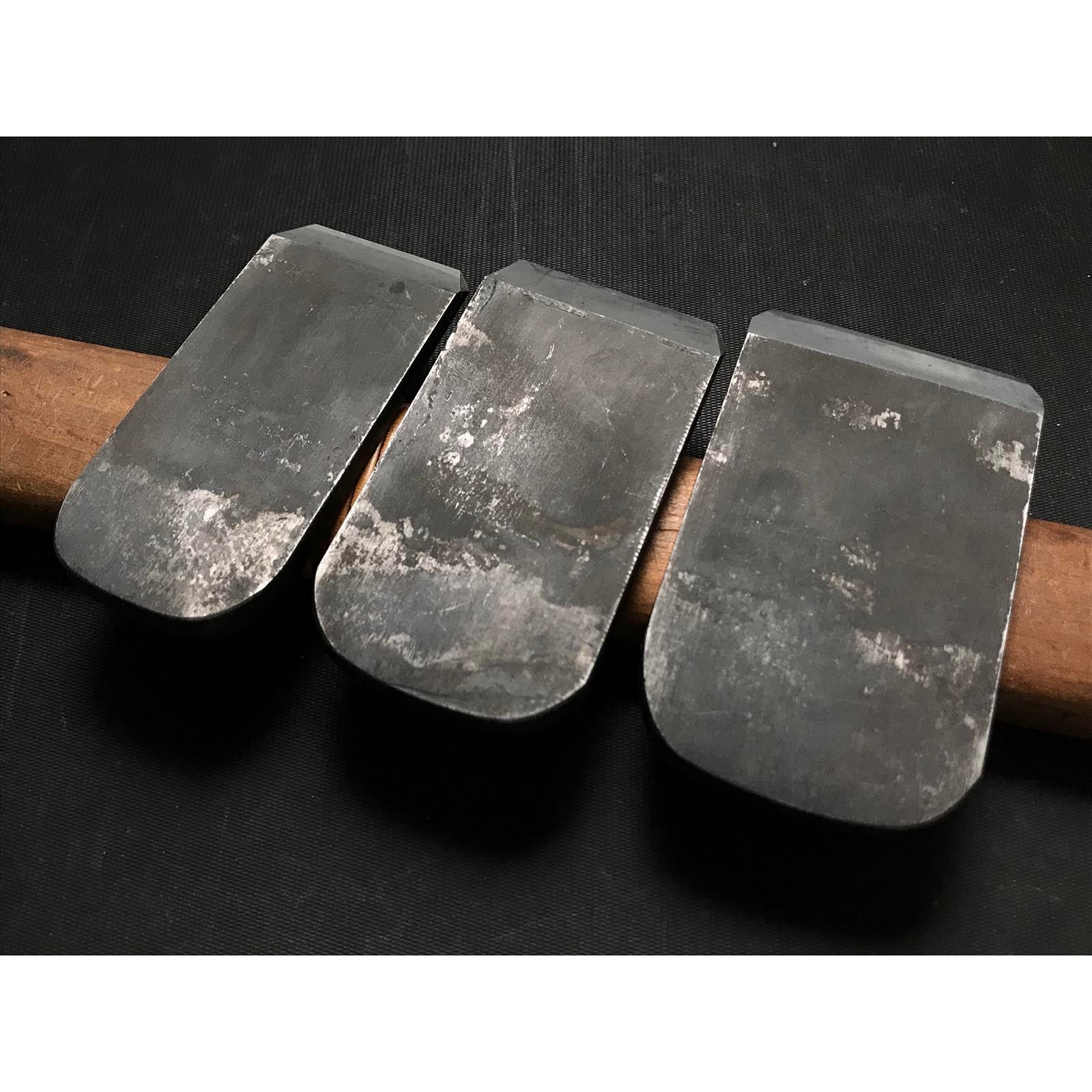 Hyobu Small Plane Blades (Kanna) by Nakano Takeo with Chipbreaker   中野武夫作 小鉋鉋刃 裏金付 兵部 36,42,48,54mm