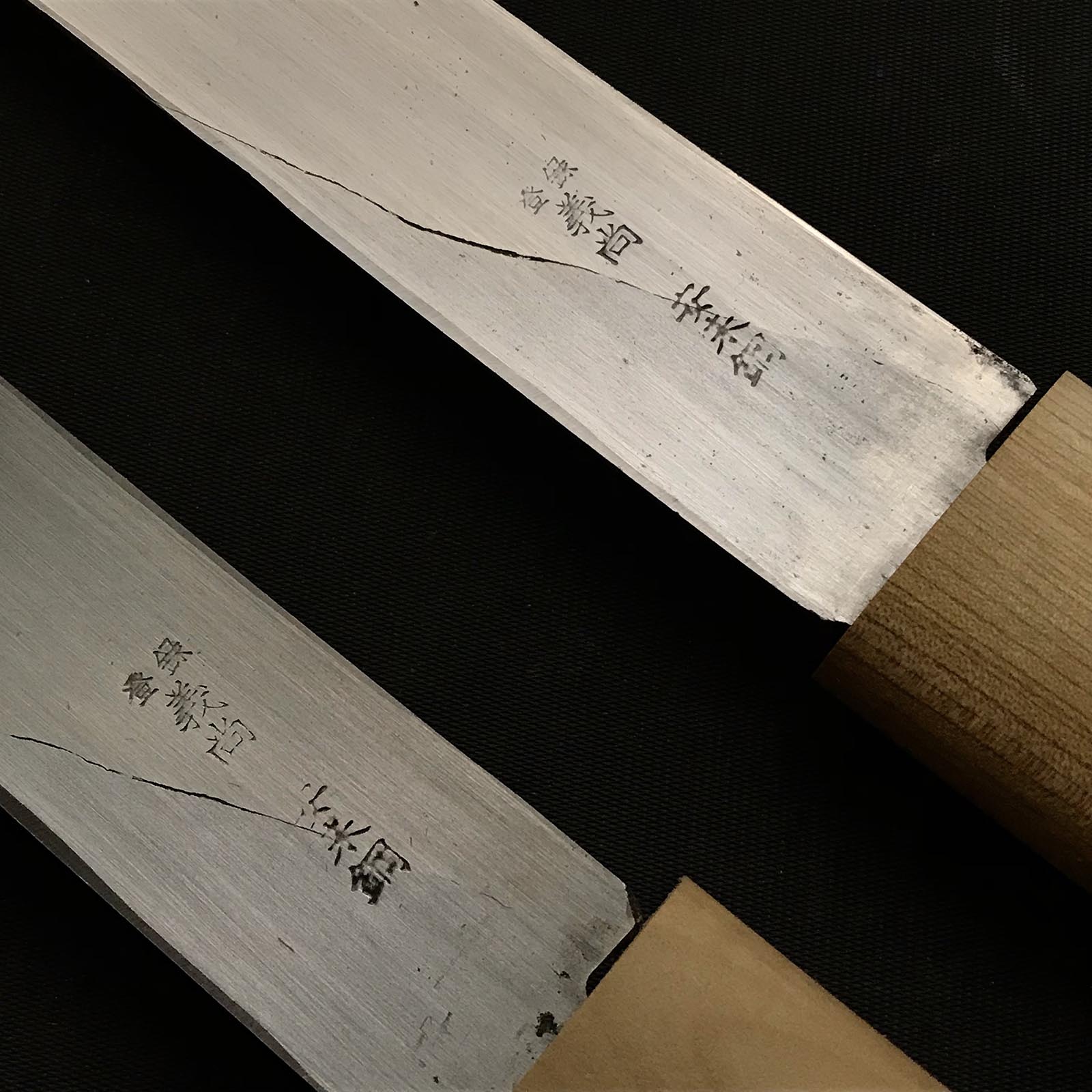 掘り出し物 義尚 手打 塗師屋小刀 左 210mm&180mm – YAMASUKE KurashigeTools