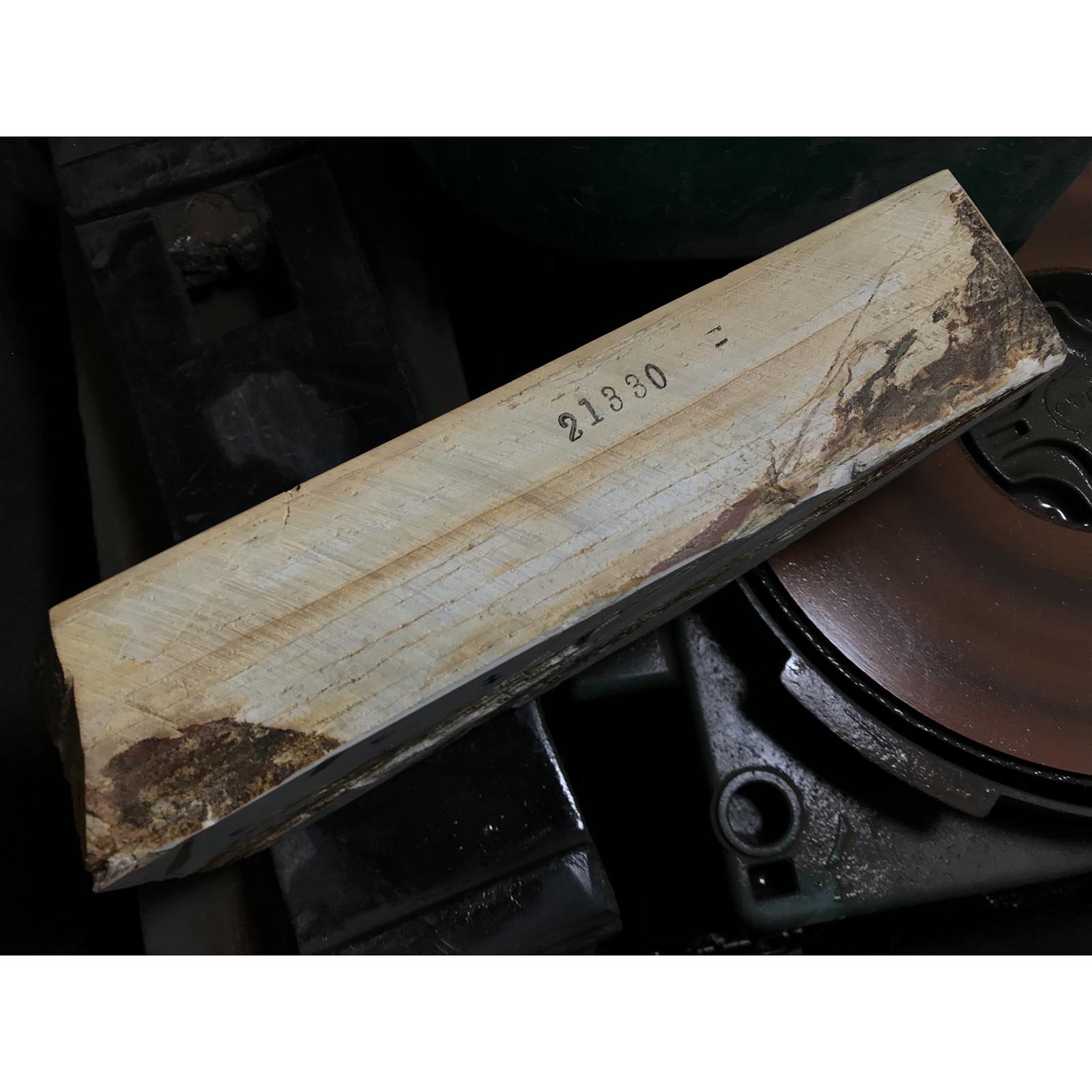 #O31 Okudo Suita Japanese Natural  finishing Stones Tools Hone 天然仕上げ砥石 奥殿 卵色巣板