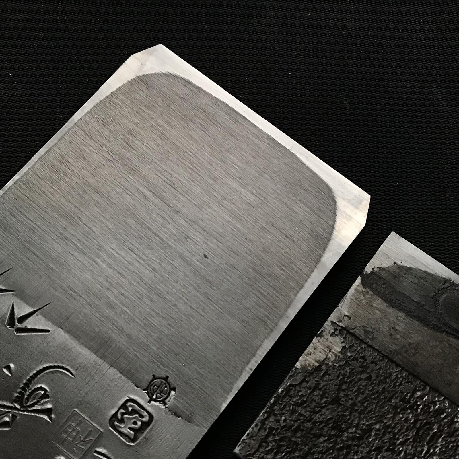 Old stock Shochikubai #2 Smoothing Plane (Kanna) by Mosaku Early works  掘出し物 も作 松竹梅 仕上げ鉋 早期作品 65mm