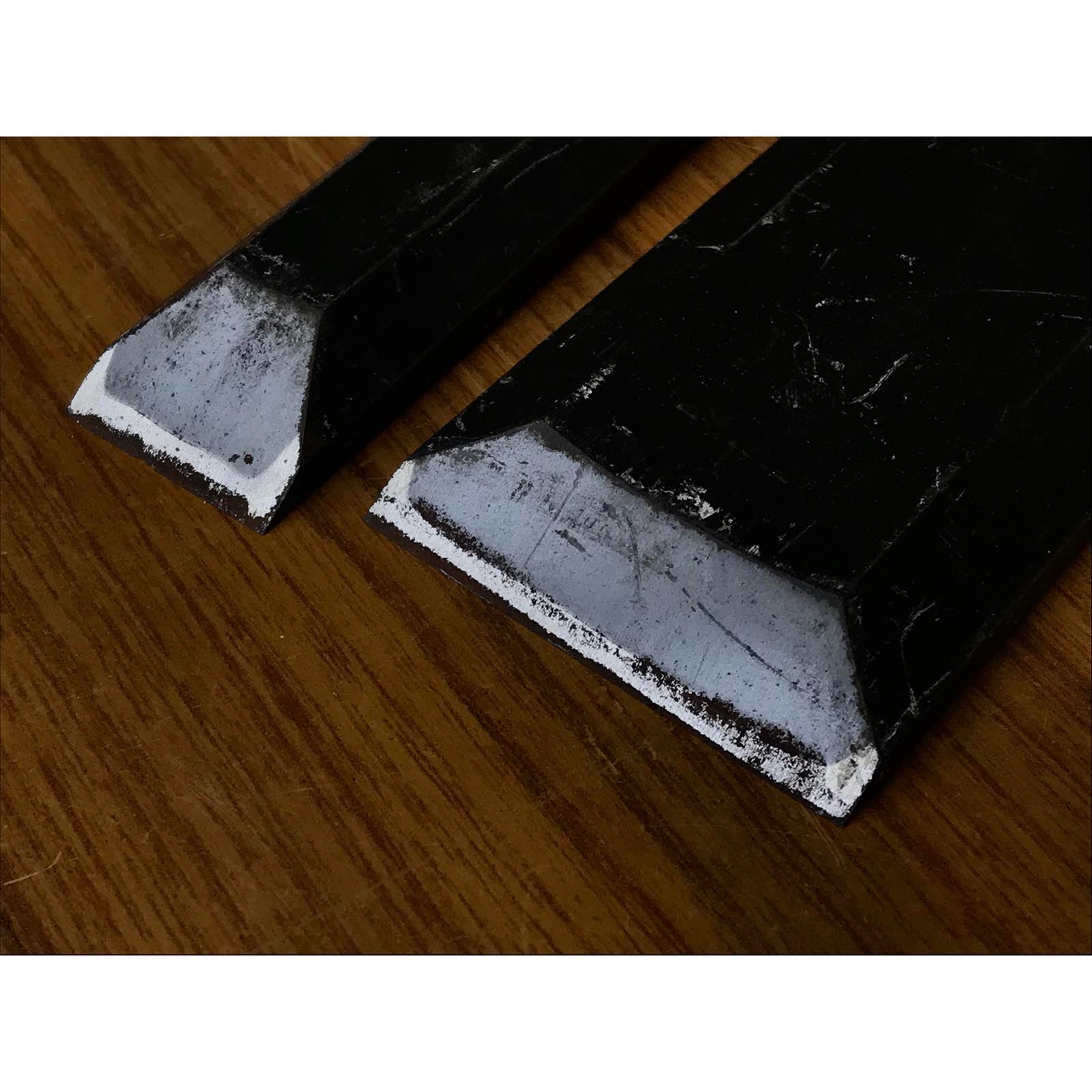 Old stock Hirochika Slick Chisels set by Hasegawa Fujisaku 掘出し物 長谷川藤作氏 廣近 本突き組鑿 黒檀柄 48,24mm Ootsuki-Nomi, Hontsuki-Nomi