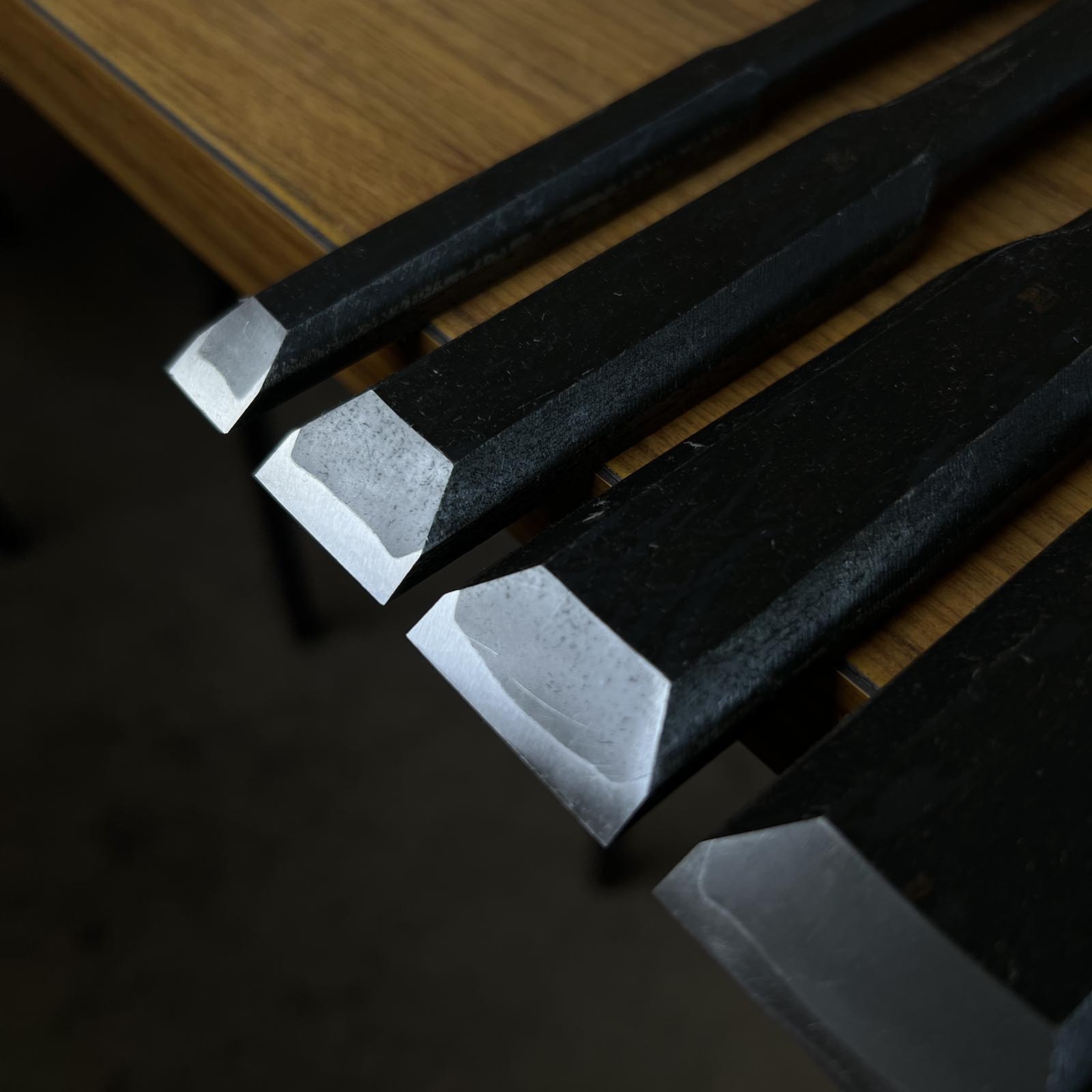 Kanetake Long neck Timber chisels by Takahashi Norikazu with boxwood h