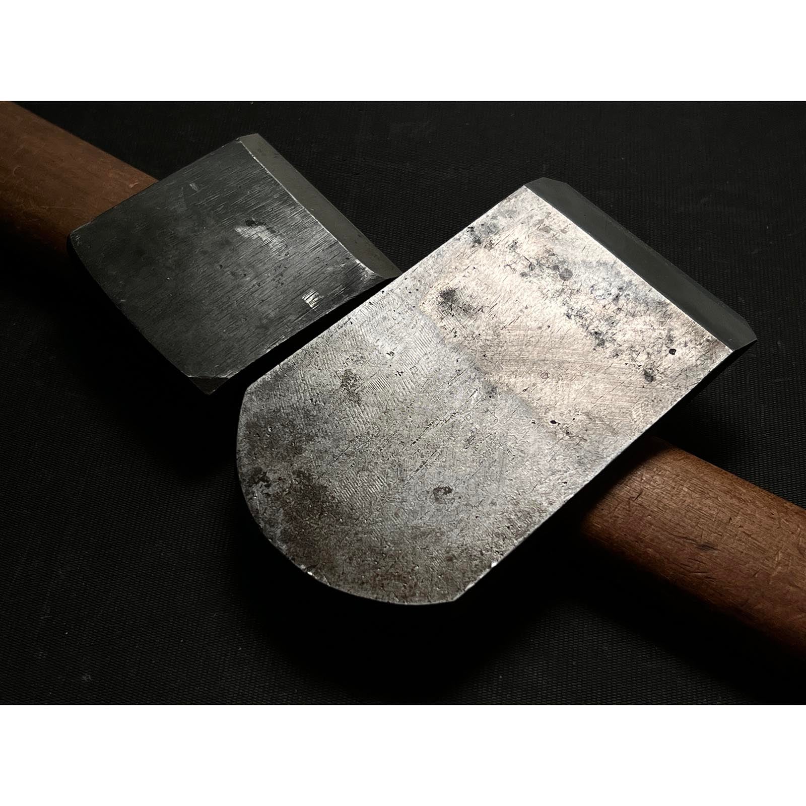 Lightly used Koremoto Smoothing Plane (Kanna) With New Koyoshiya dai  中古 是元作 小吉屋台 仕上げ鉋 65mm