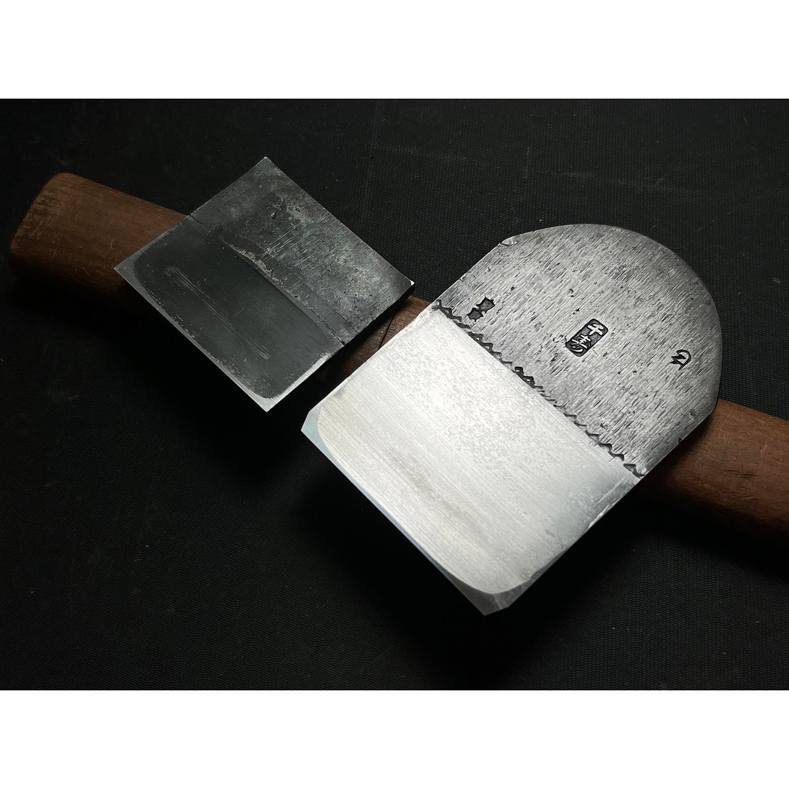 Lightly used Senju Smoothing Plane (Kanna) With New Koyoshiya dai  中古 千寿 東京製 小吉屋台 仕上げ鉋 70mm